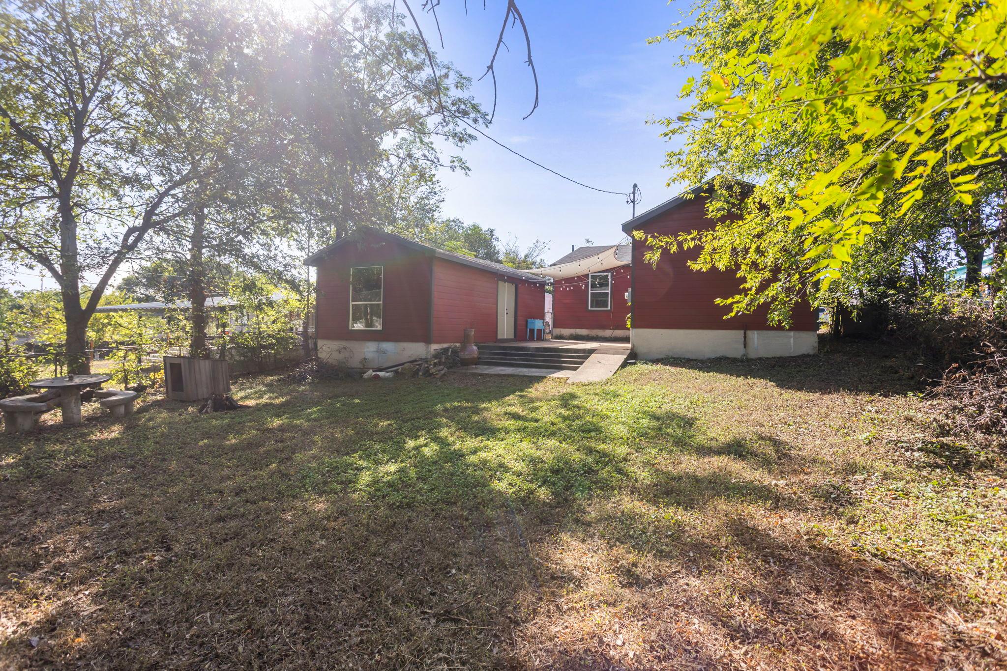 303 W Avenue I Ave, Belton