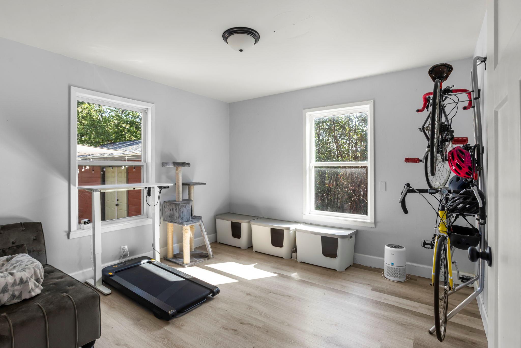 303 W Avenue I Ave, Belton