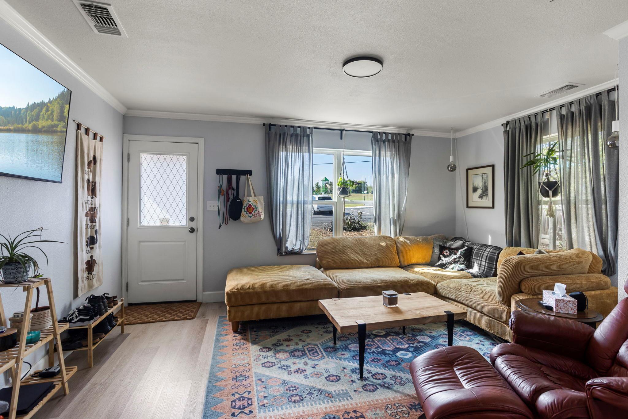 303 W Avenue I Ave, Belton