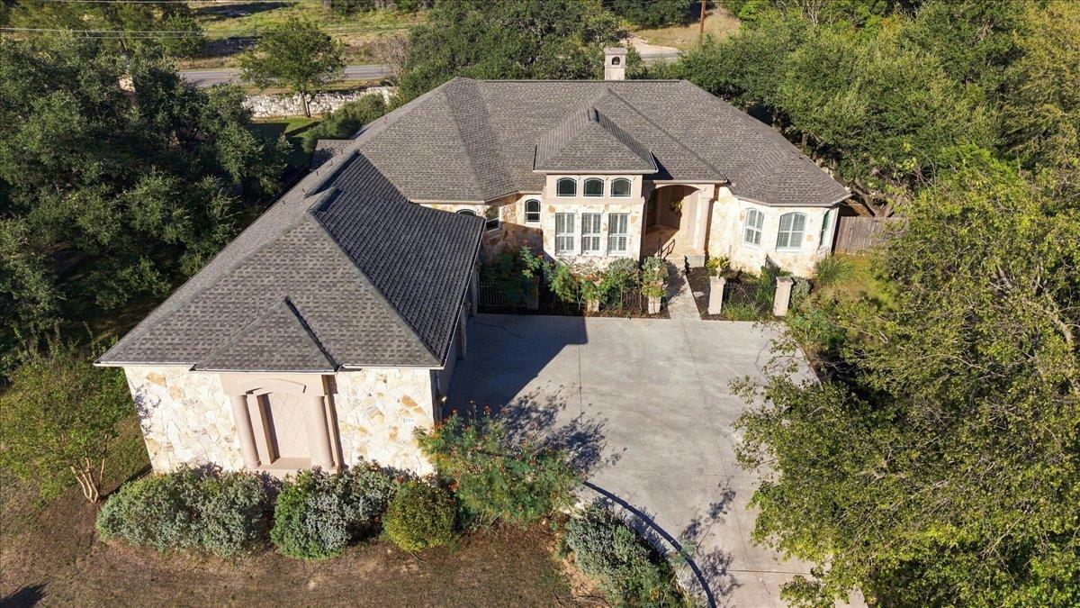 2708 Springwood LN