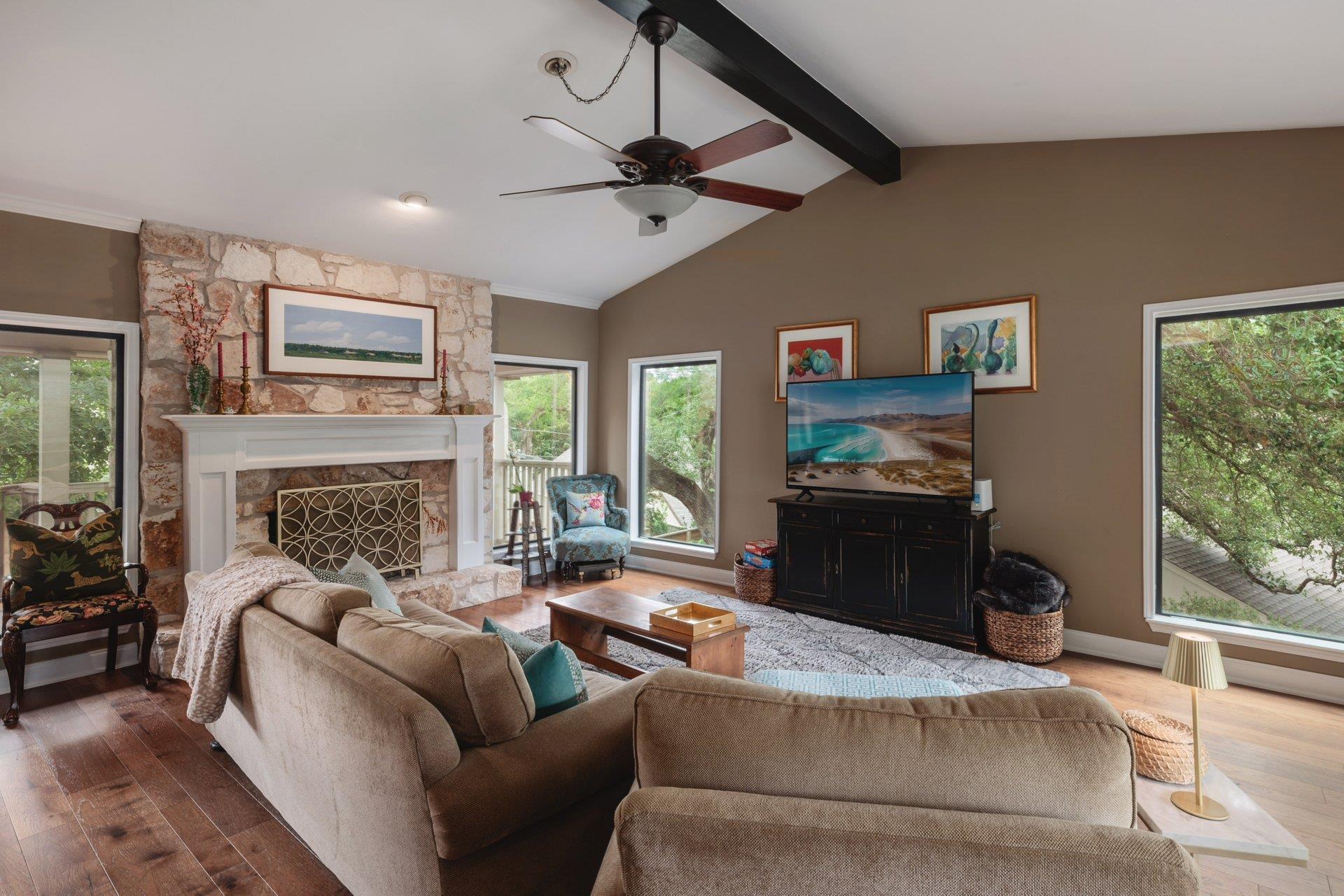 3105 Pleasant Run PL