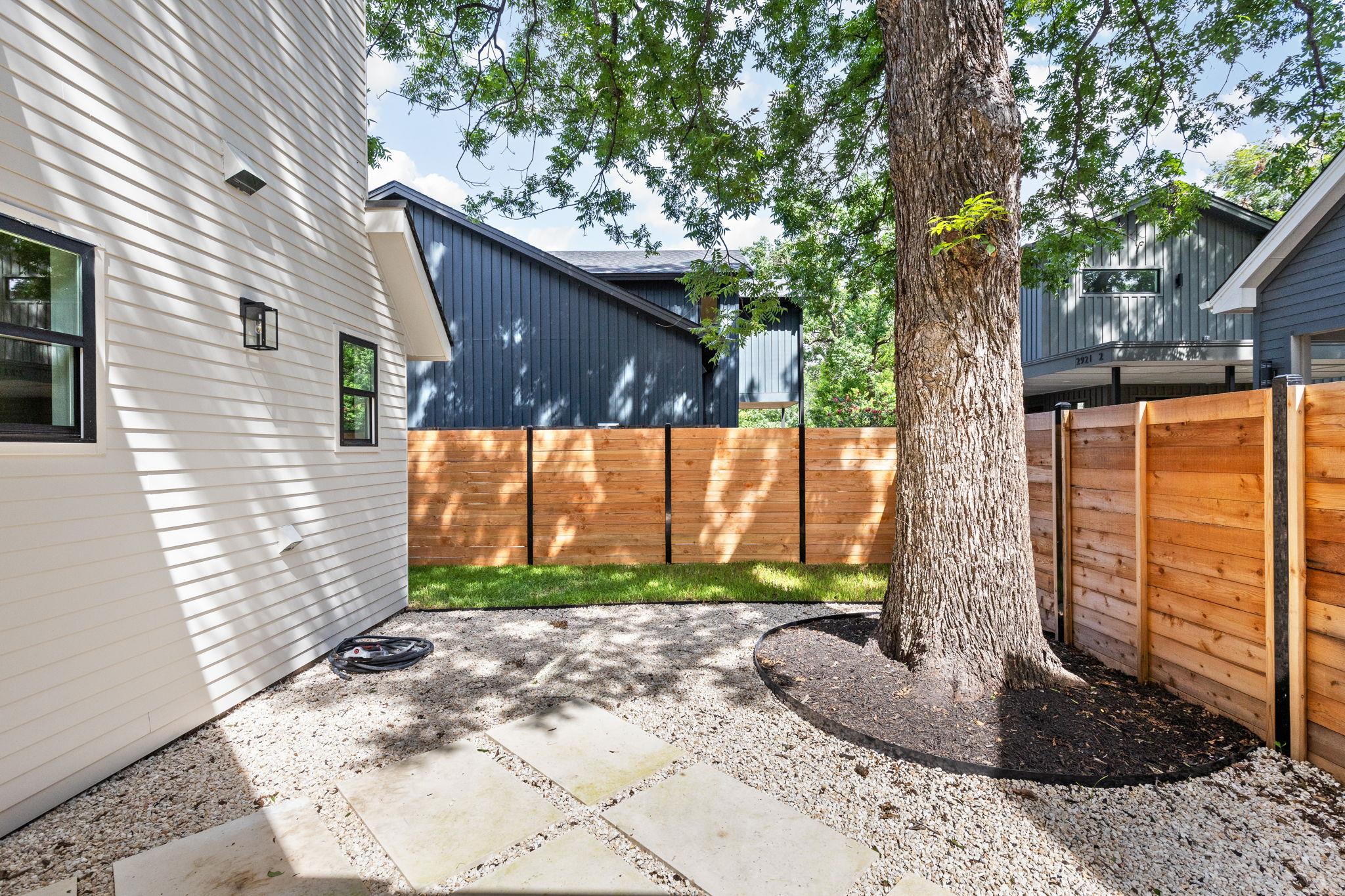 2917 Lyons RD # 1