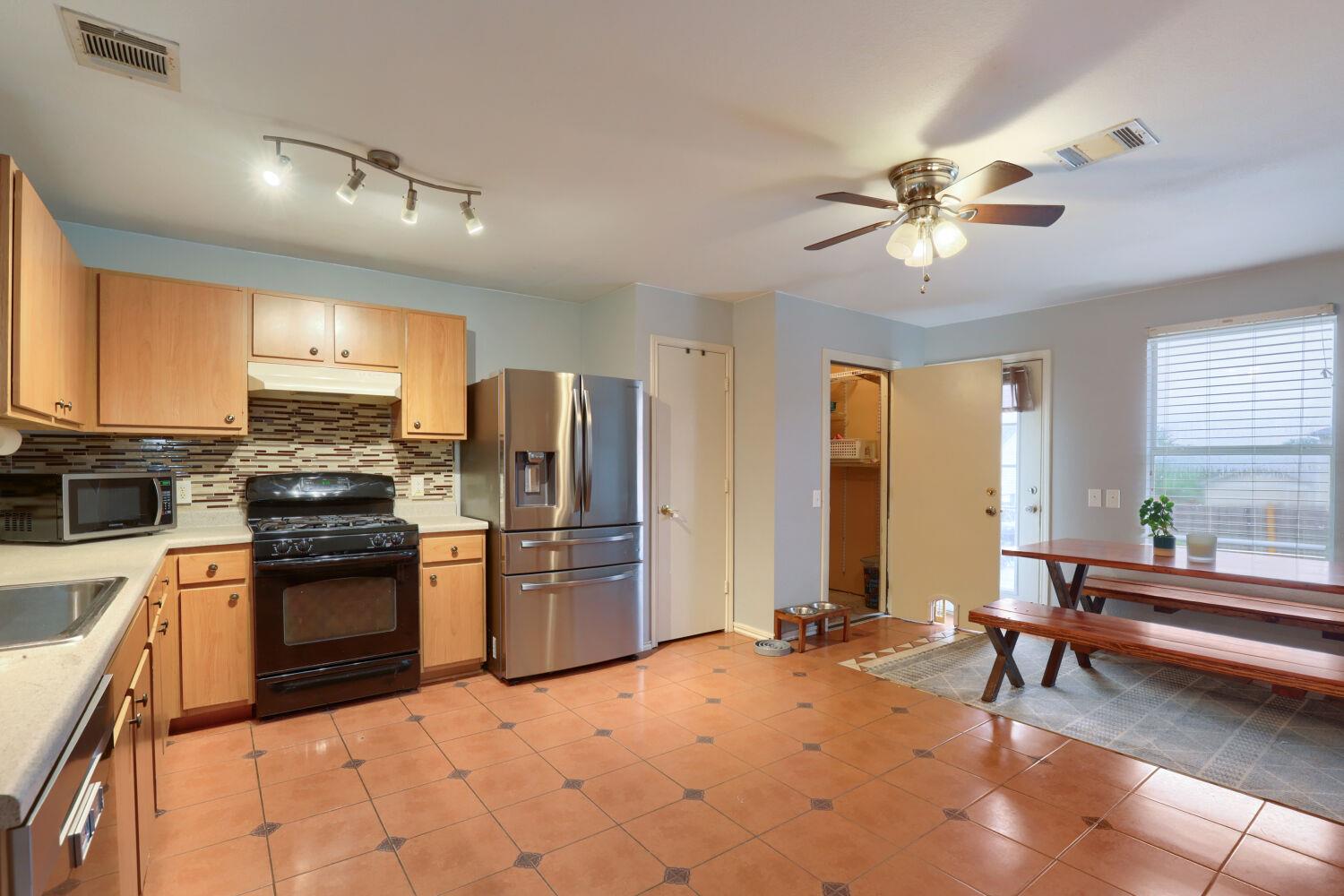 11401 Briarcreek LOOP