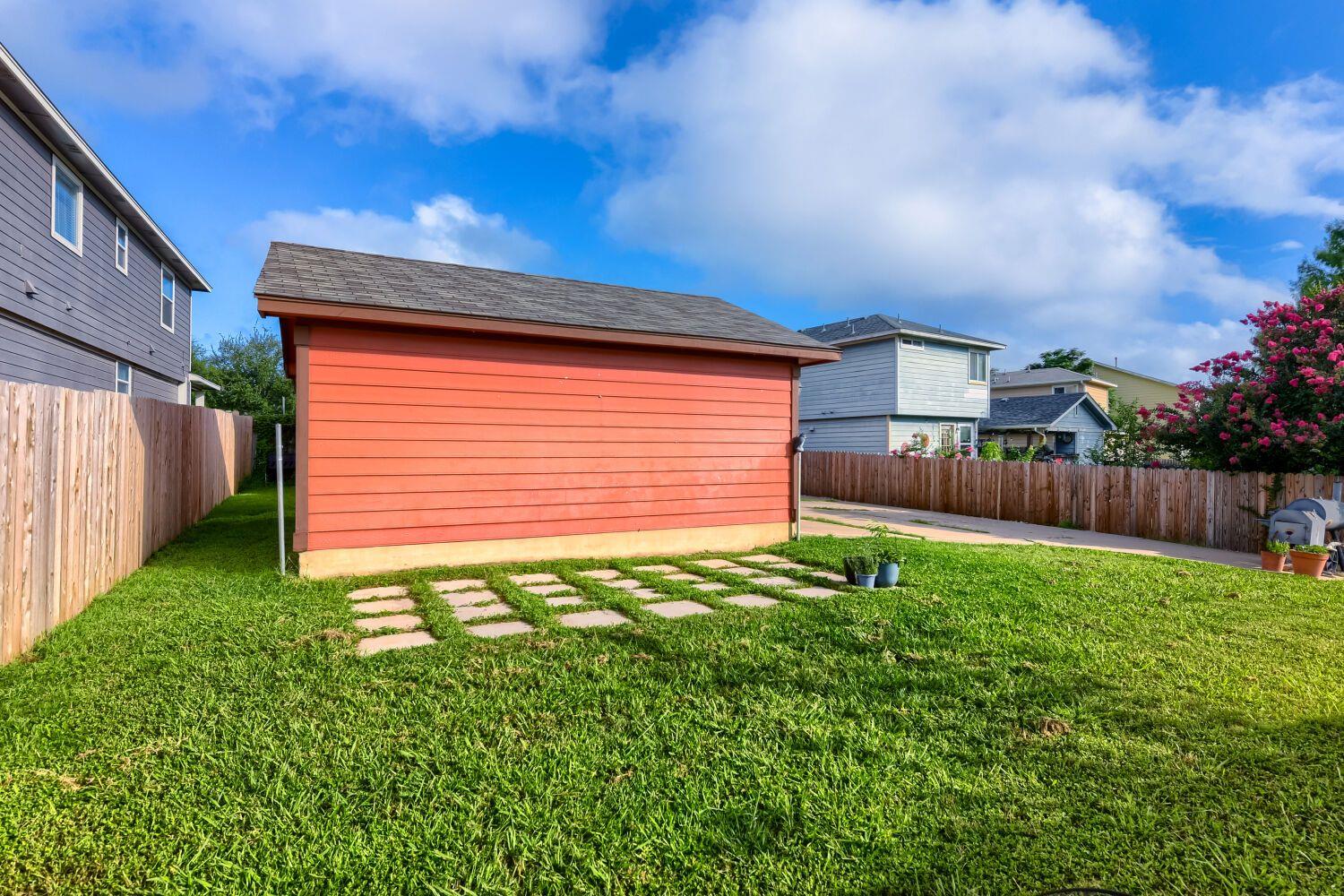 11401 Briarcreek LOOP