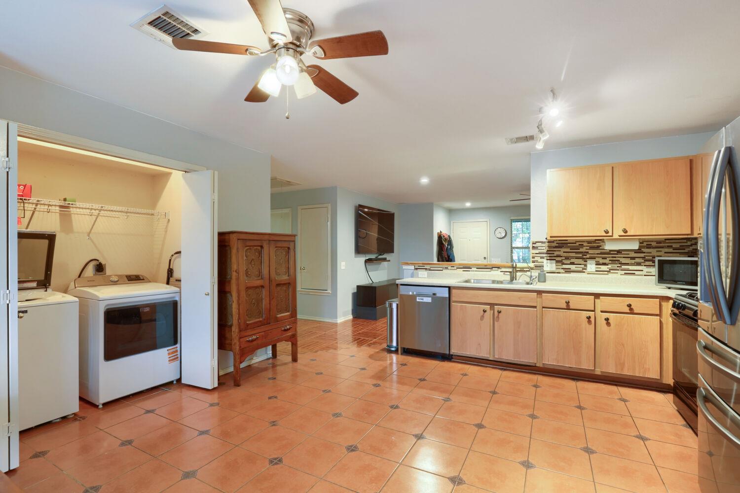 11401 Briarcreek LOOP