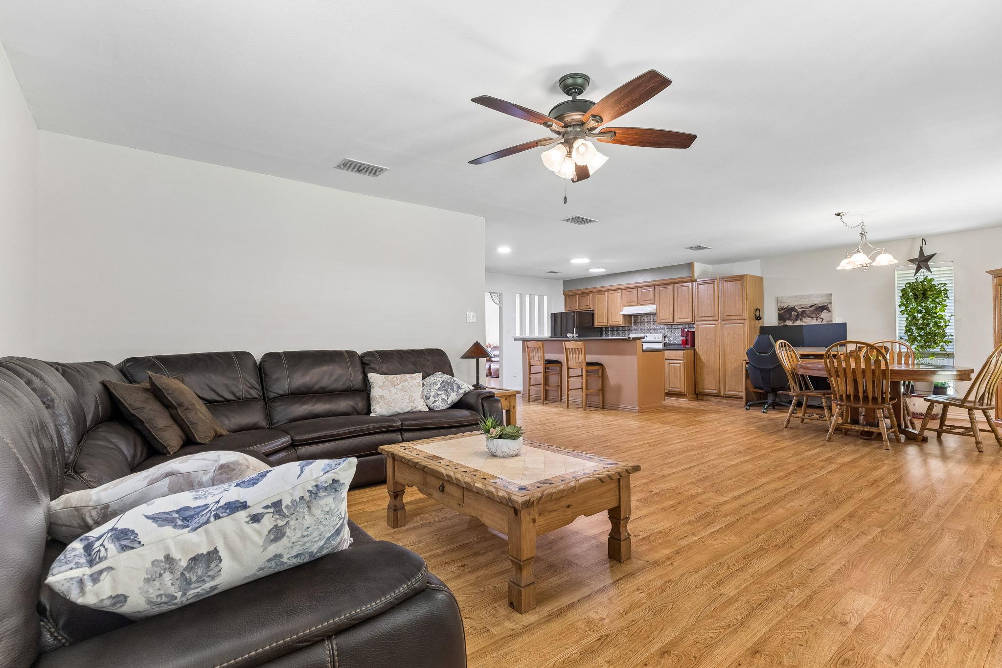 1508 Glen Burnie DR