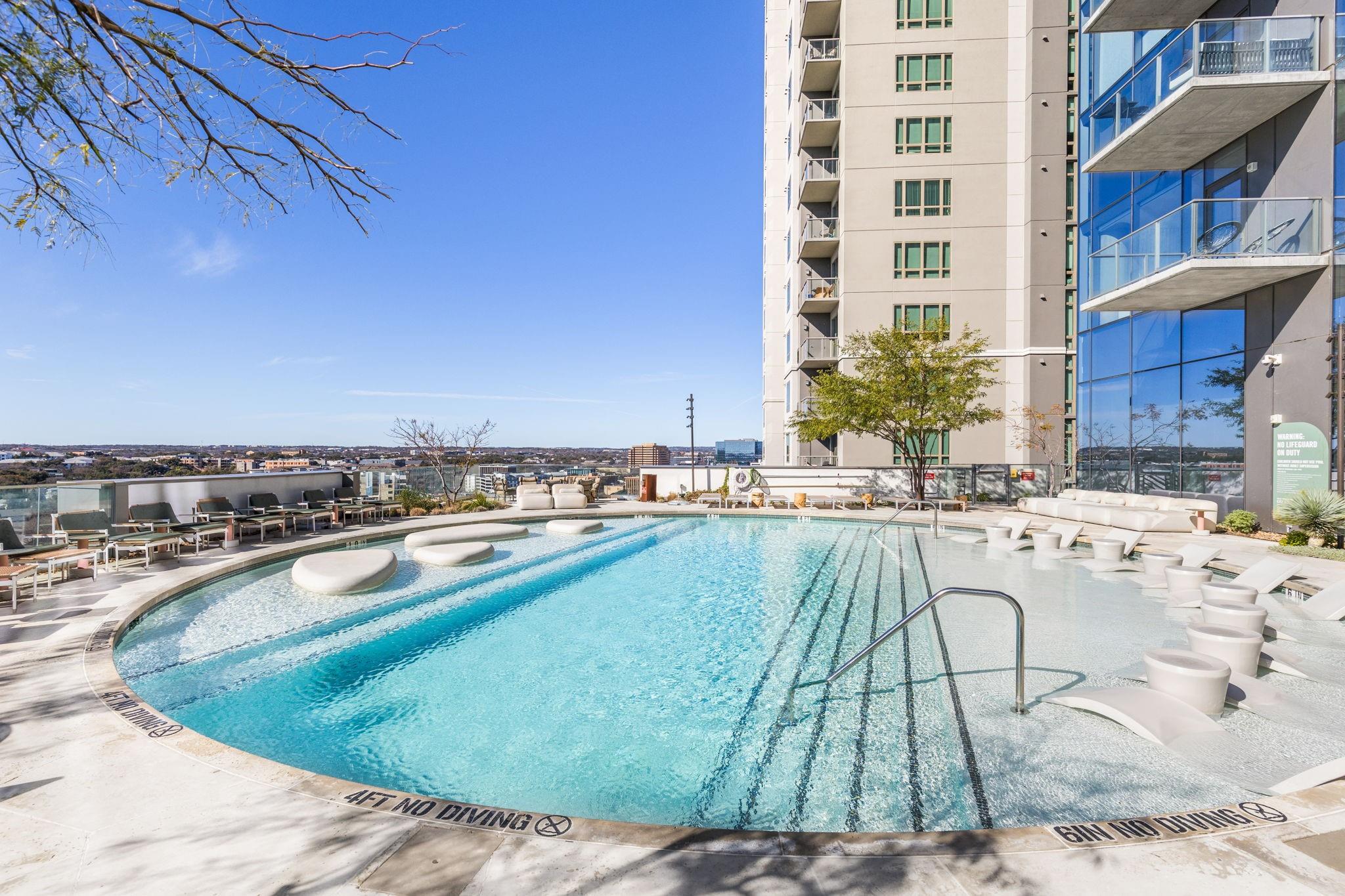 44 East Ave # 2301