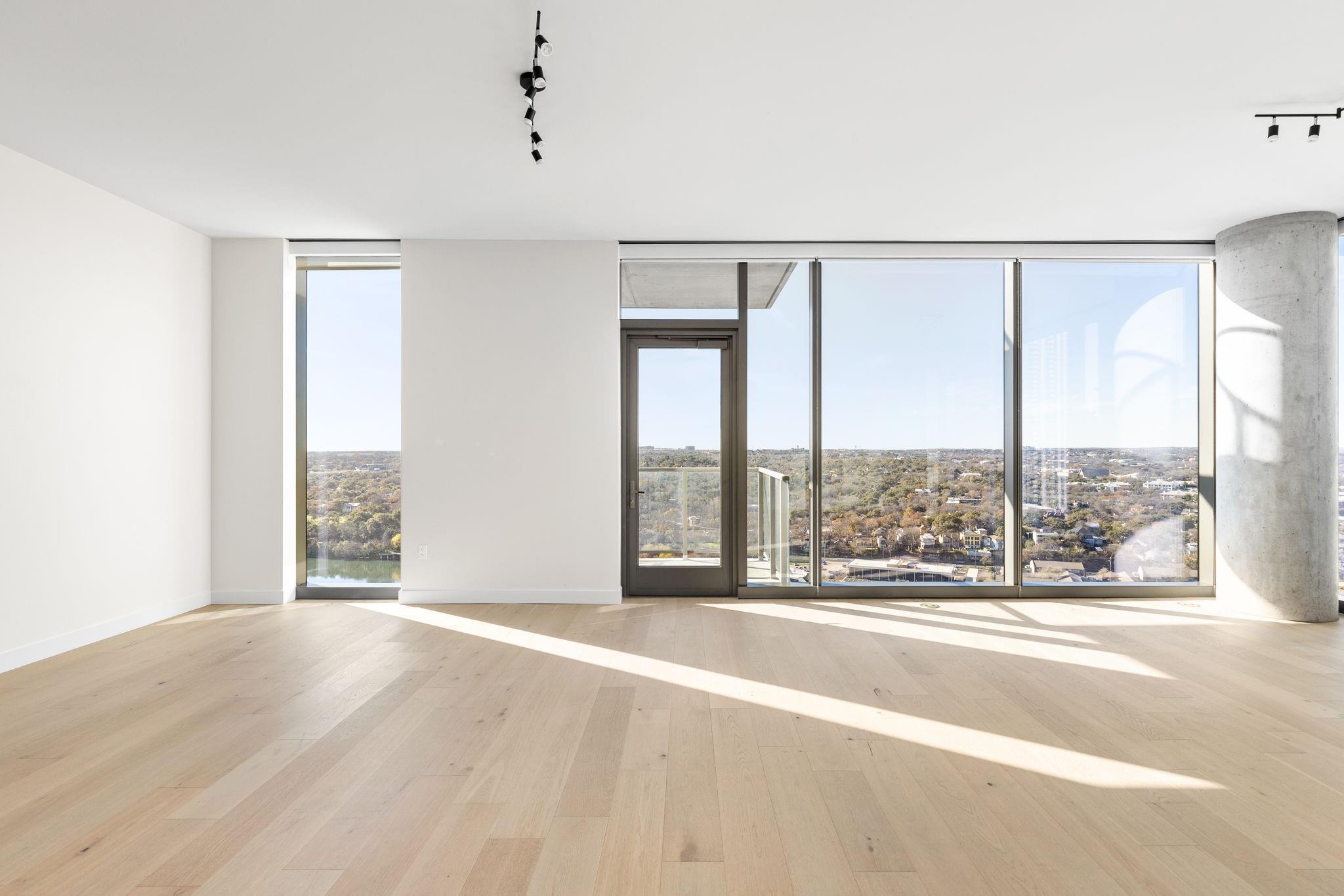 44 East Ave # 2301