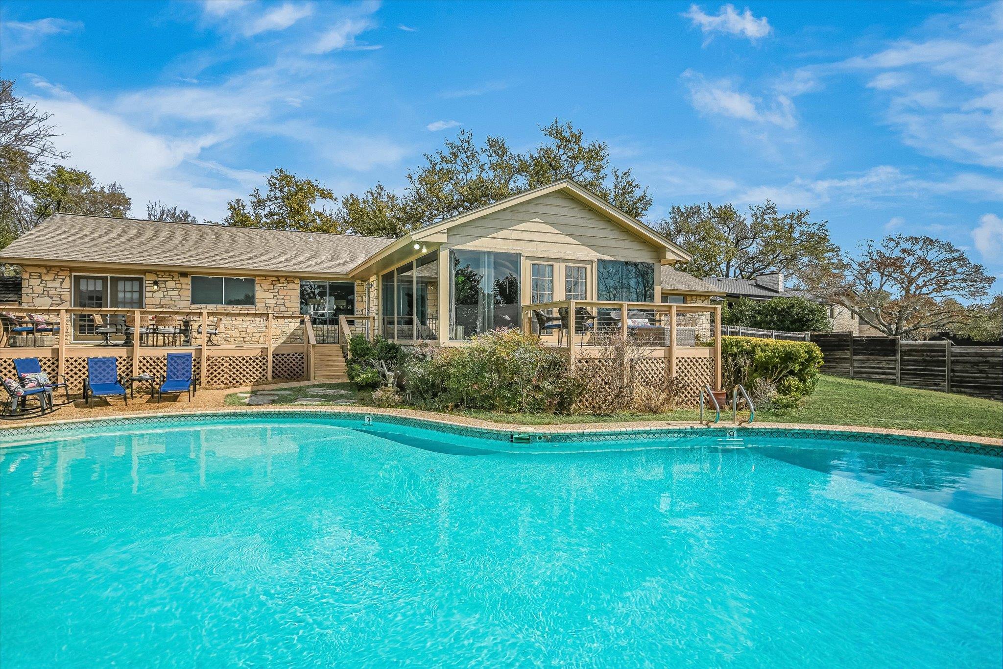 4505 Deepwoods DR