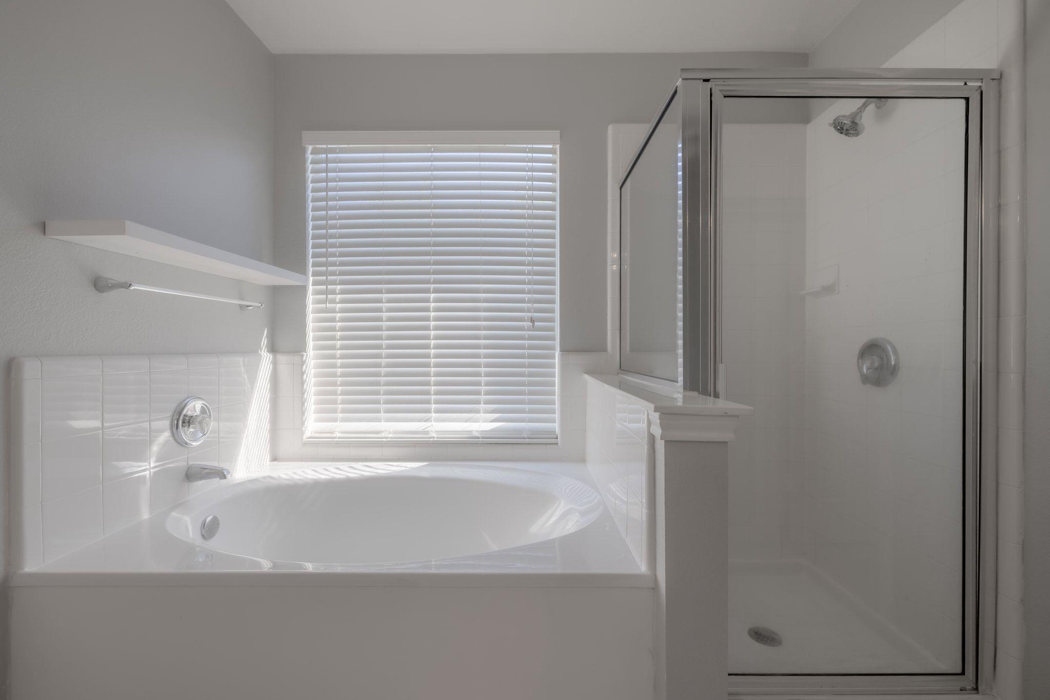 917 Melted Candle CV