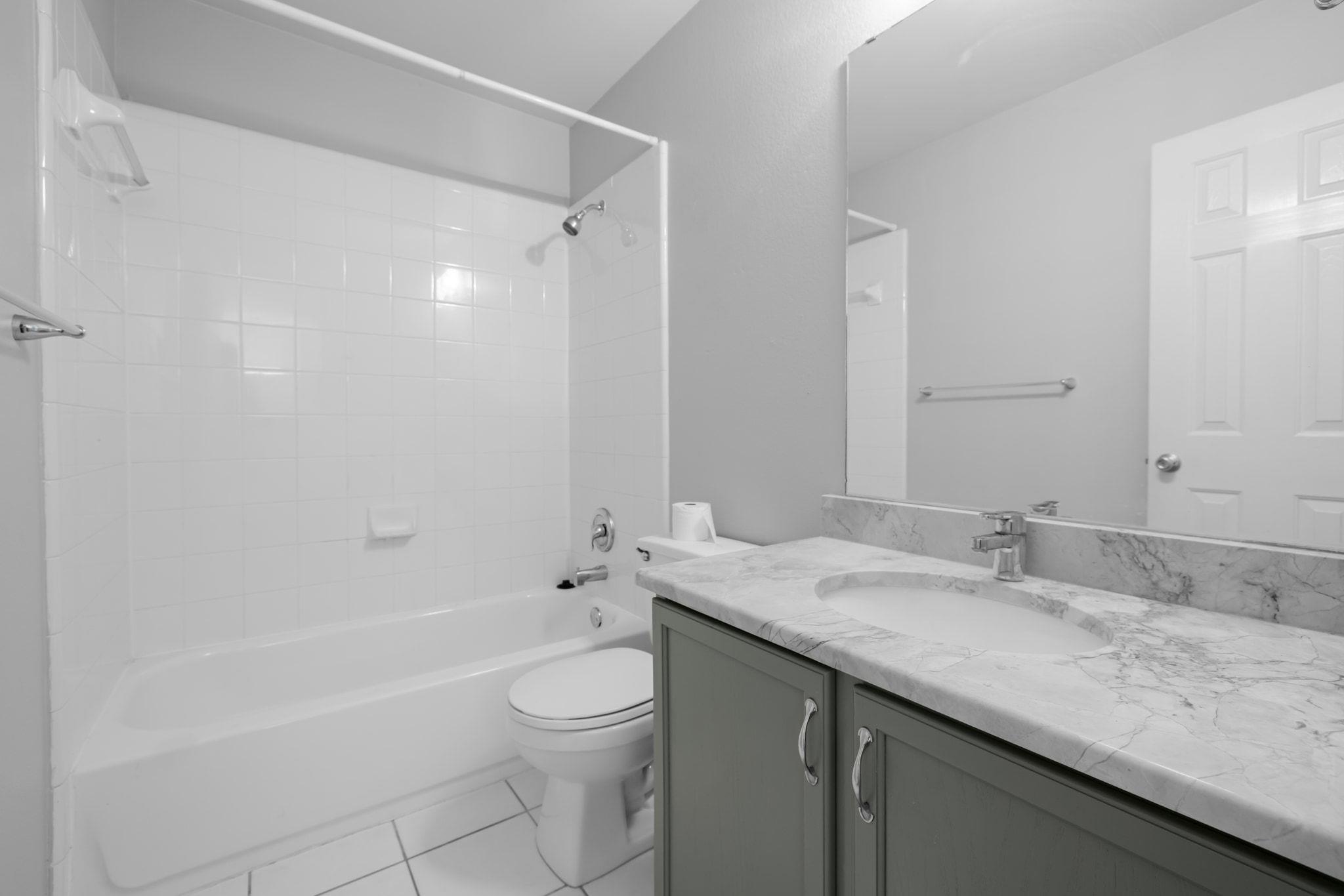 917 Melted Candle CV