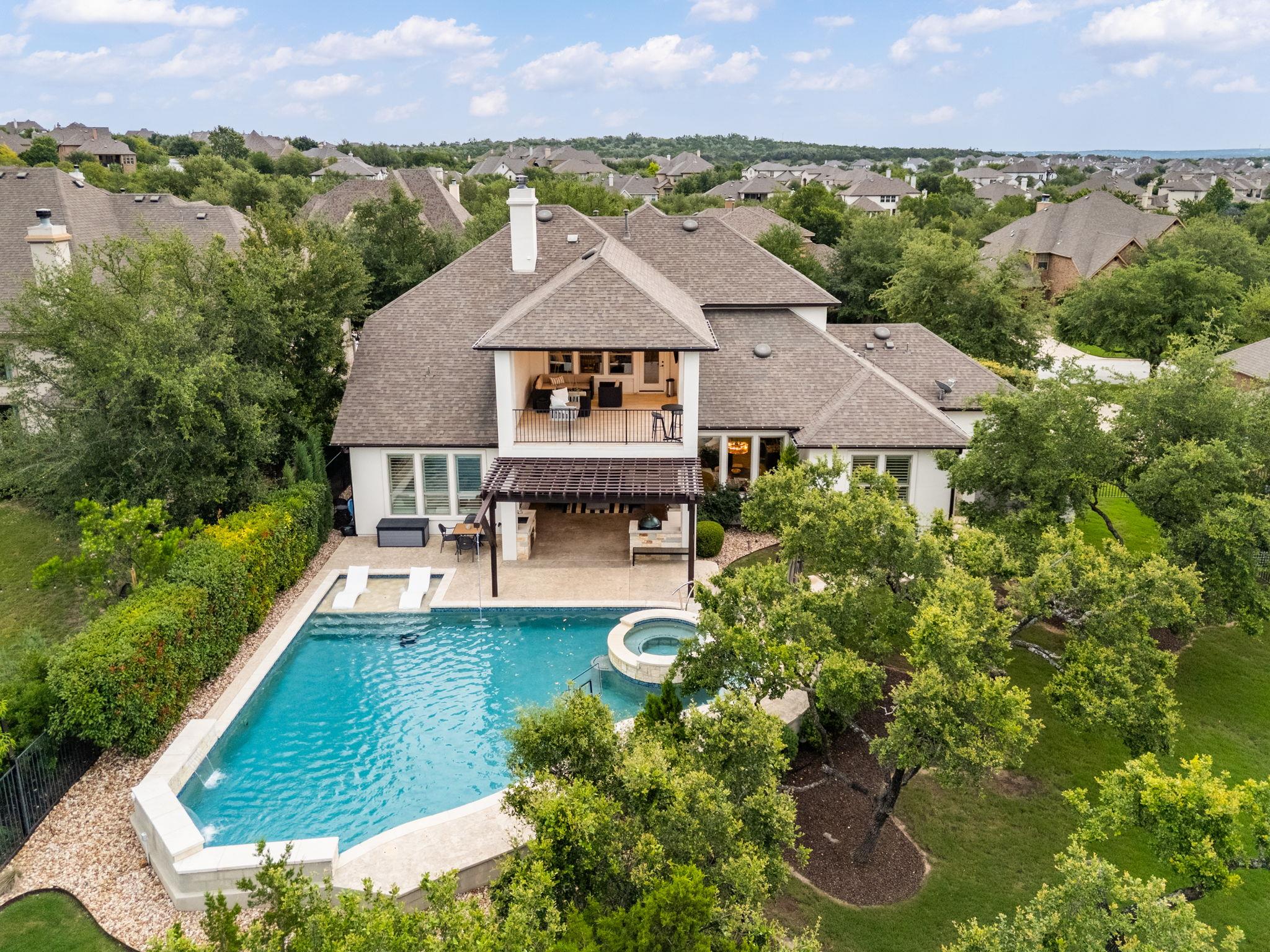 16812 Broomweed CV