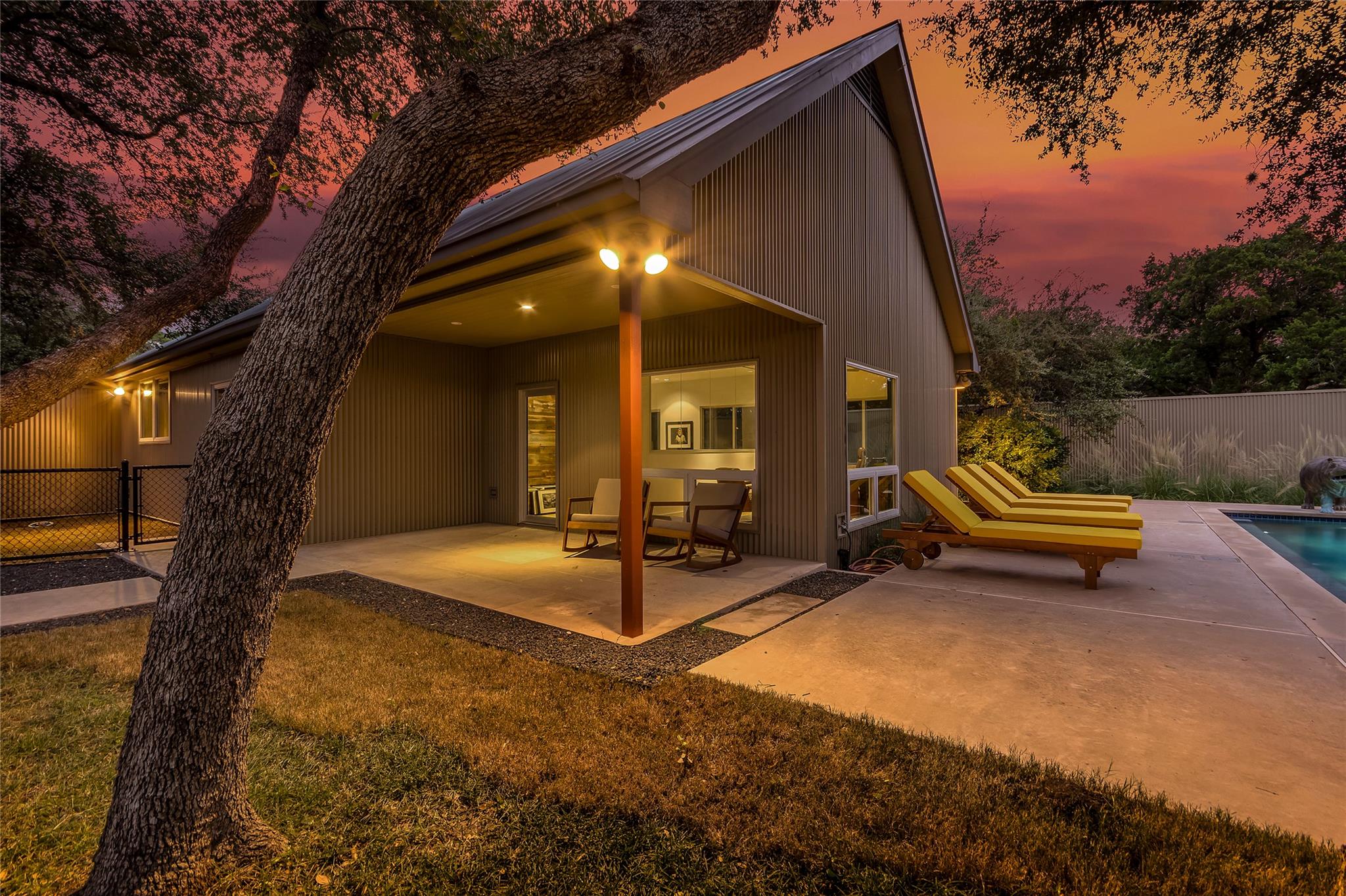 2606 Ranch Road 620 N