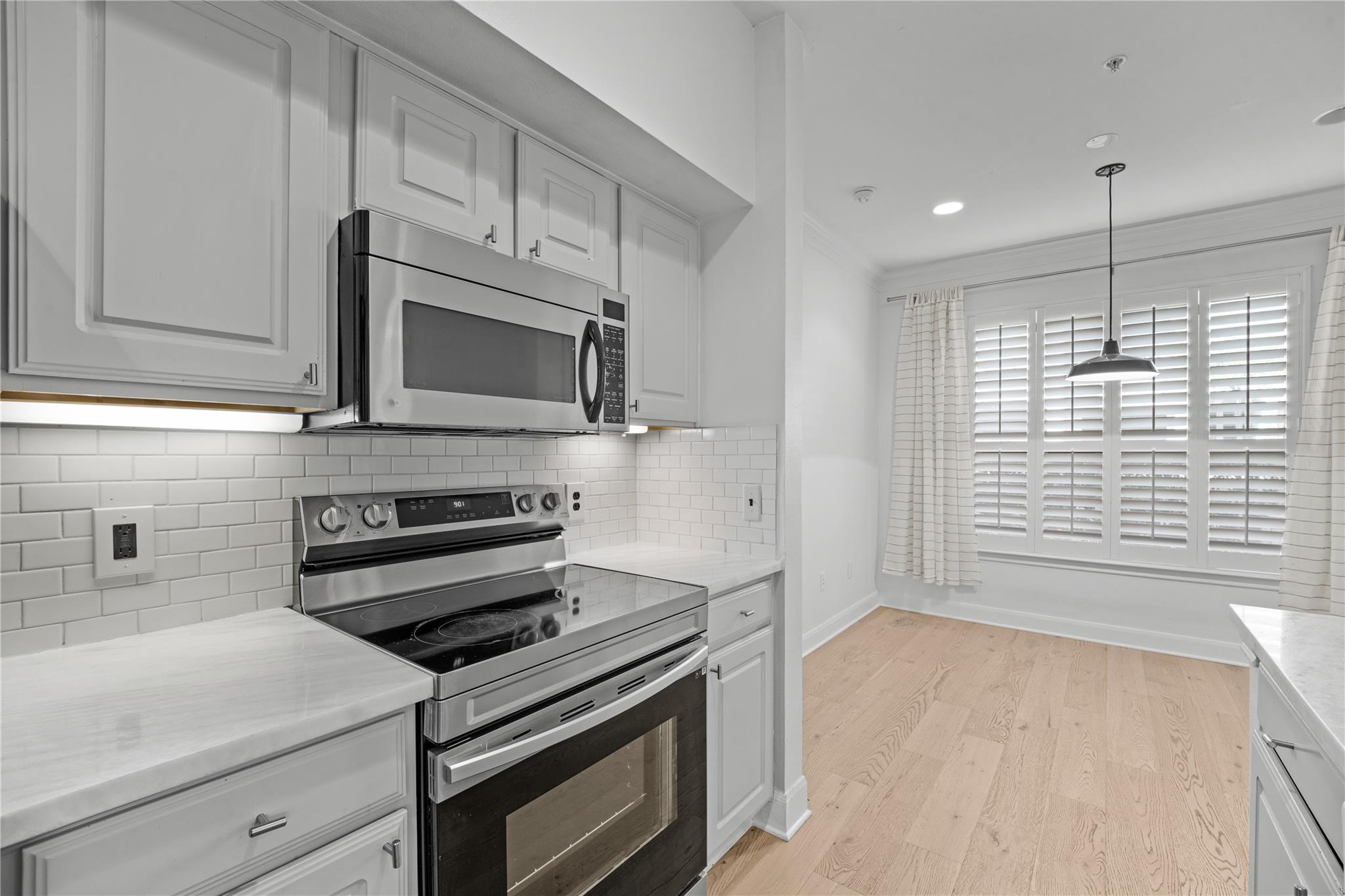 7701 Rialto BLVD # 1412