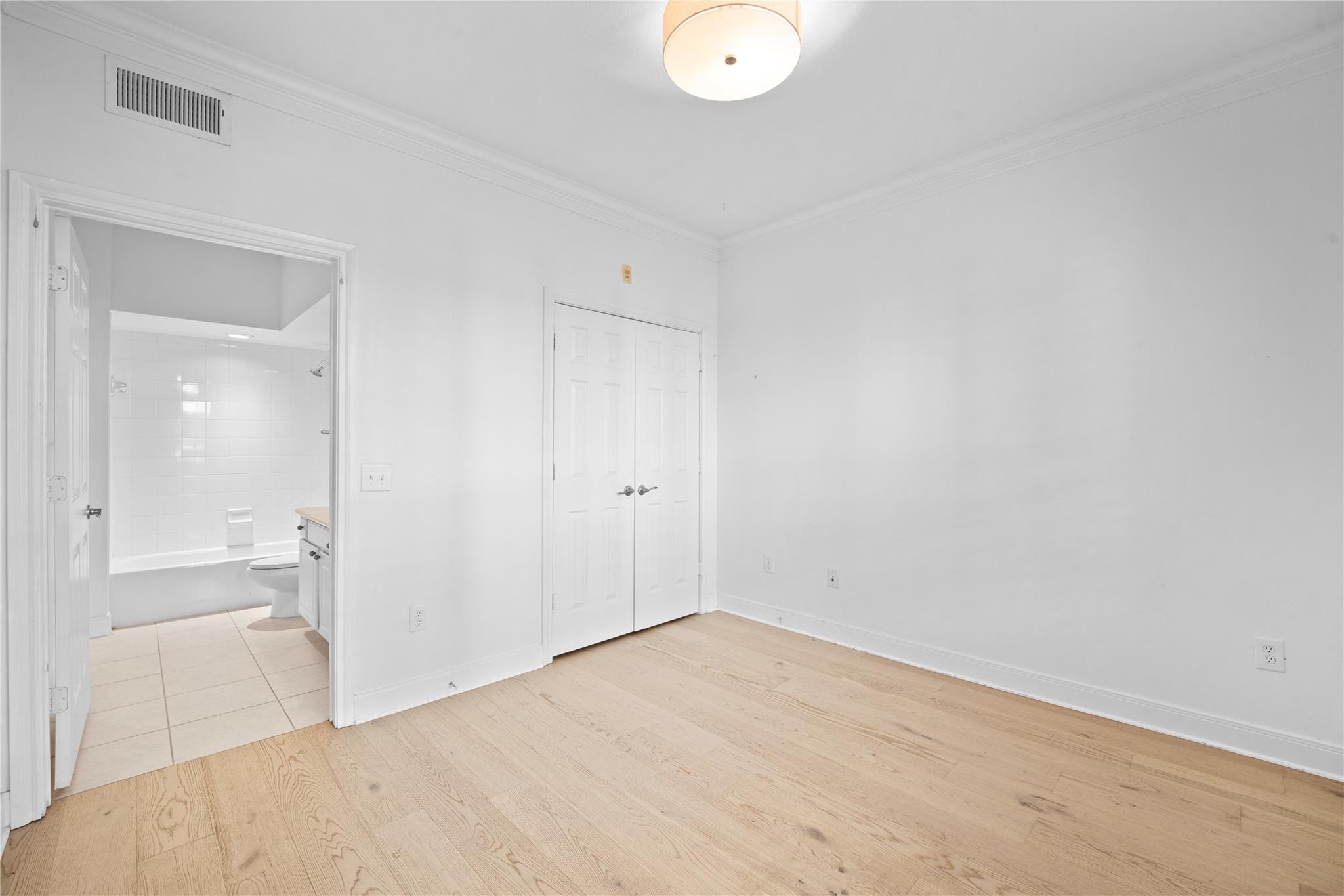 7701 Rialto BLVD # 1412