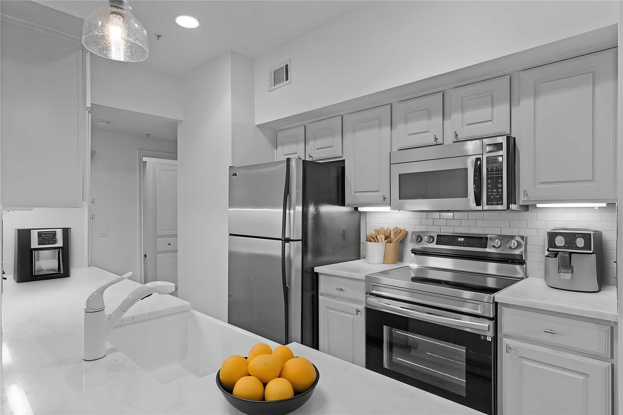 7701 Rialto BLVD # 1412