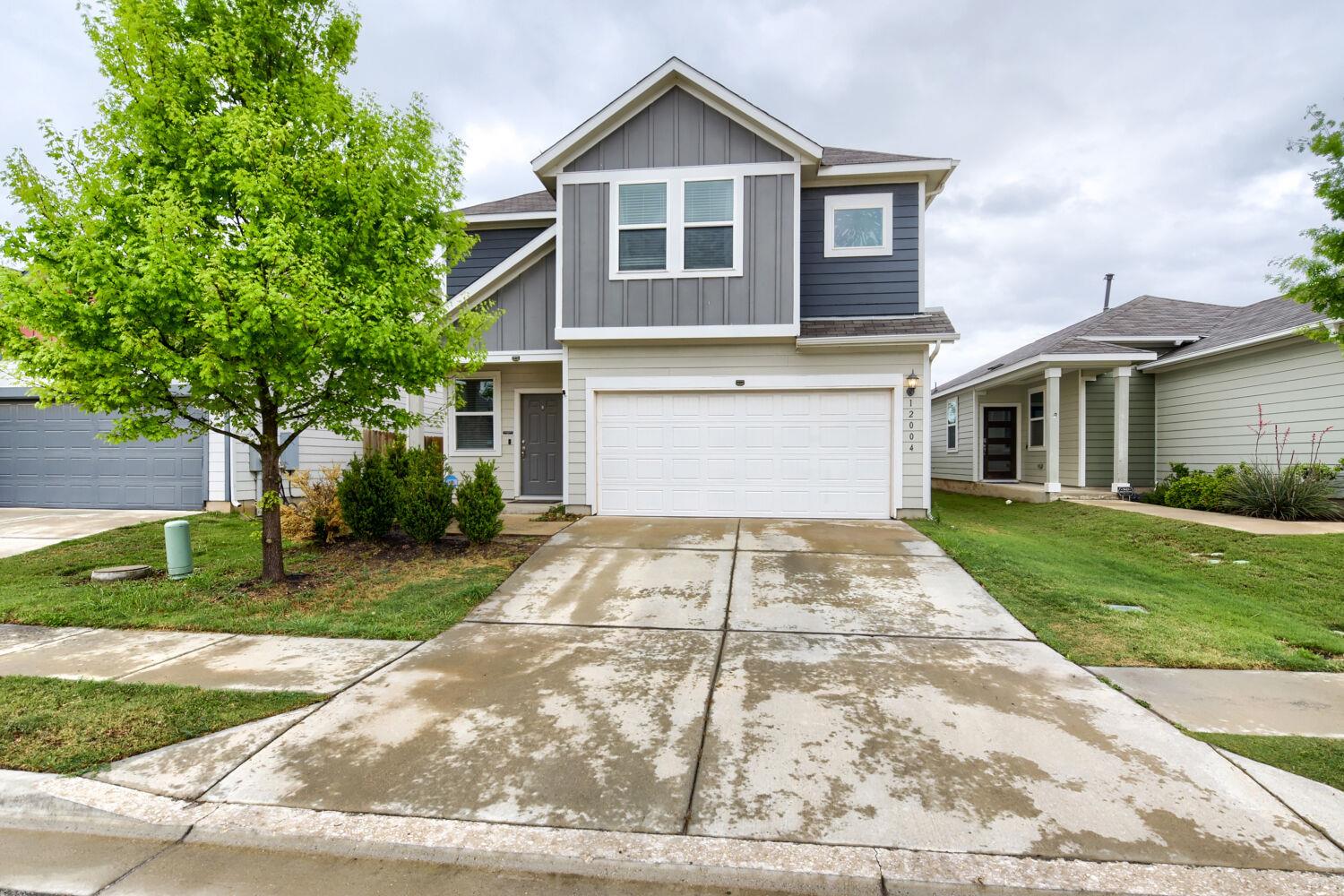 12004 Cimaizon DR