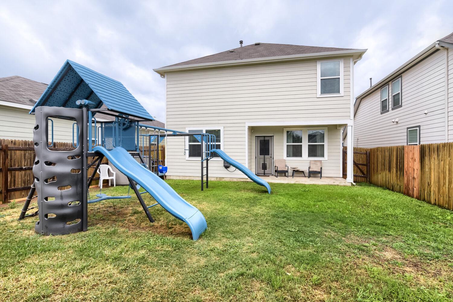12004 Cimaizon DR