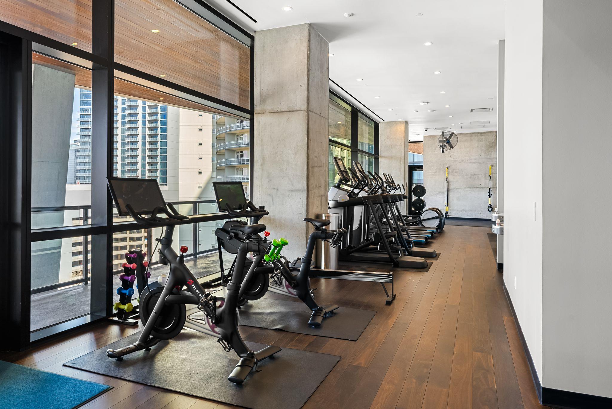 70 RAINEY ST # 2606, Austin Unit: 2606