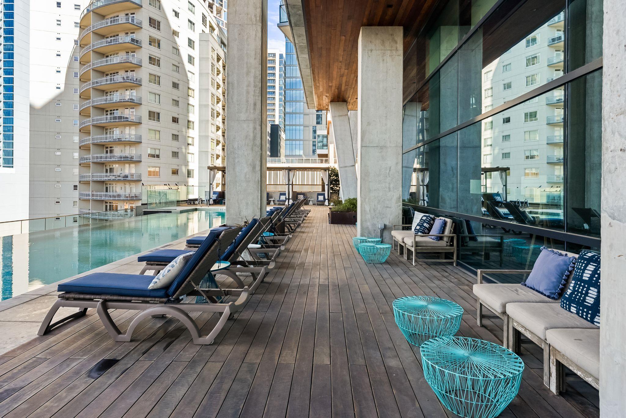 70 RAINEY ST # 2606, Austin Unit: 2606