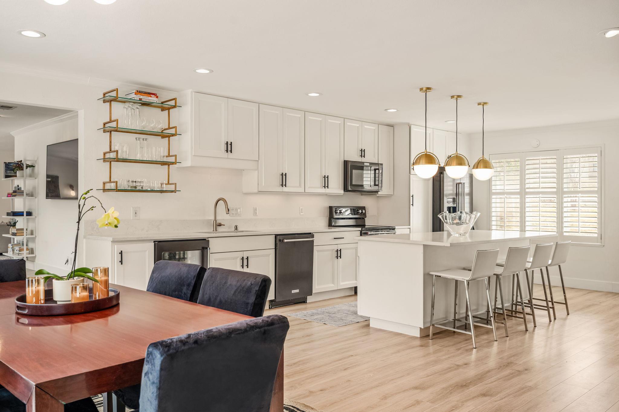 5602 Blueridge CT
