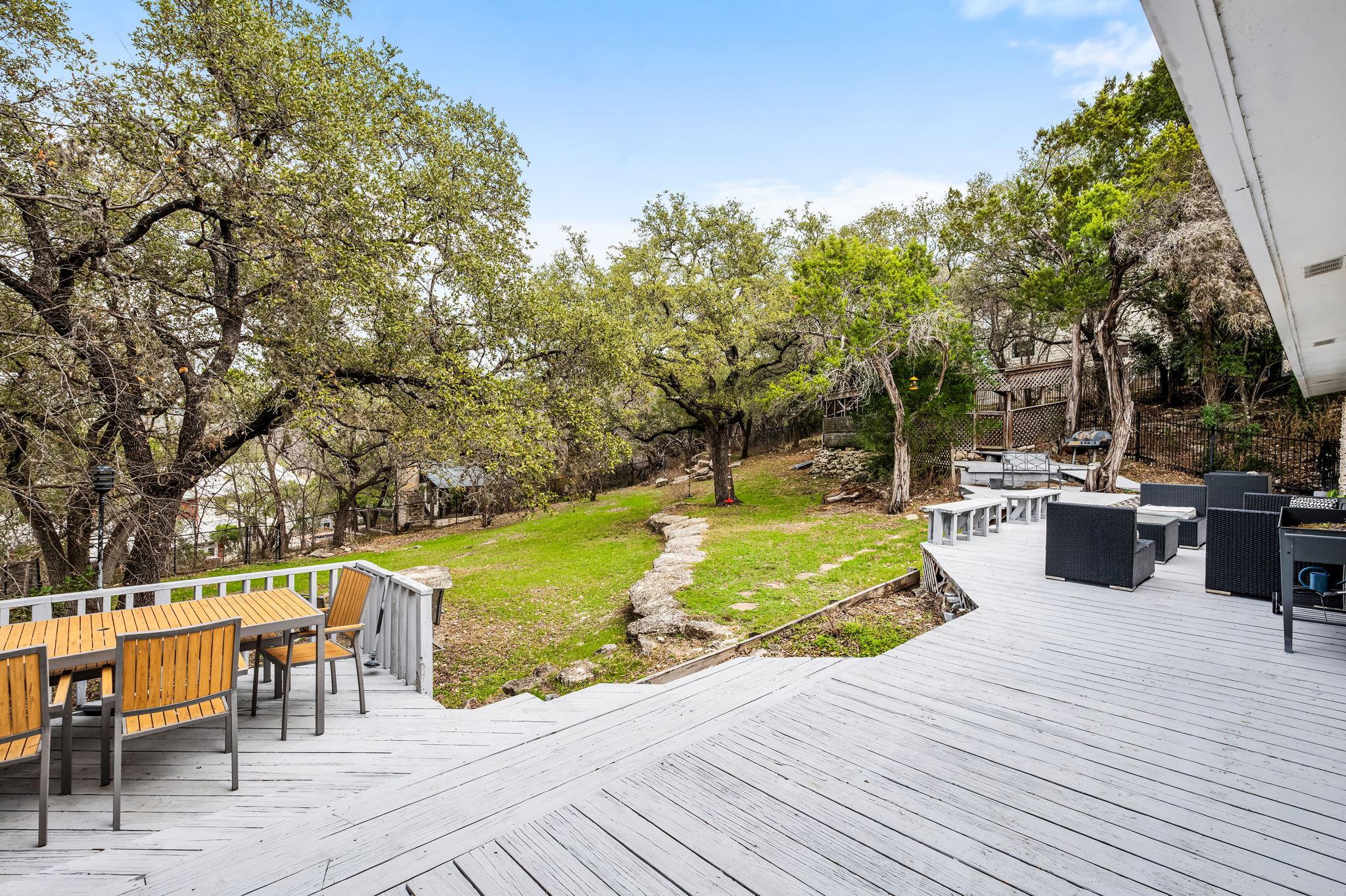 5602 Blueridge CT
