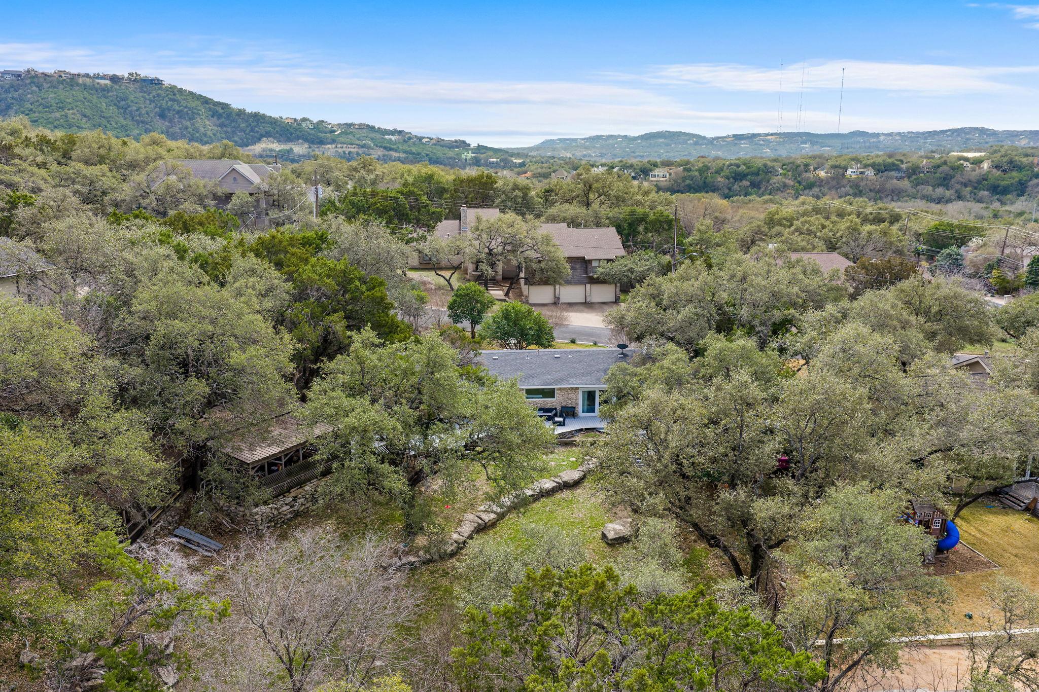 5602 Blueridge CT