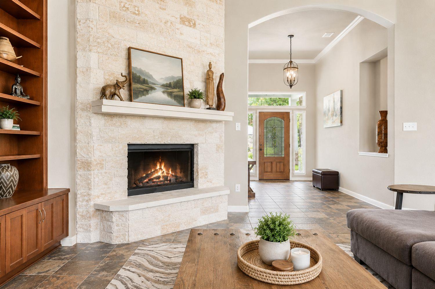 14915 Arrowhead DR