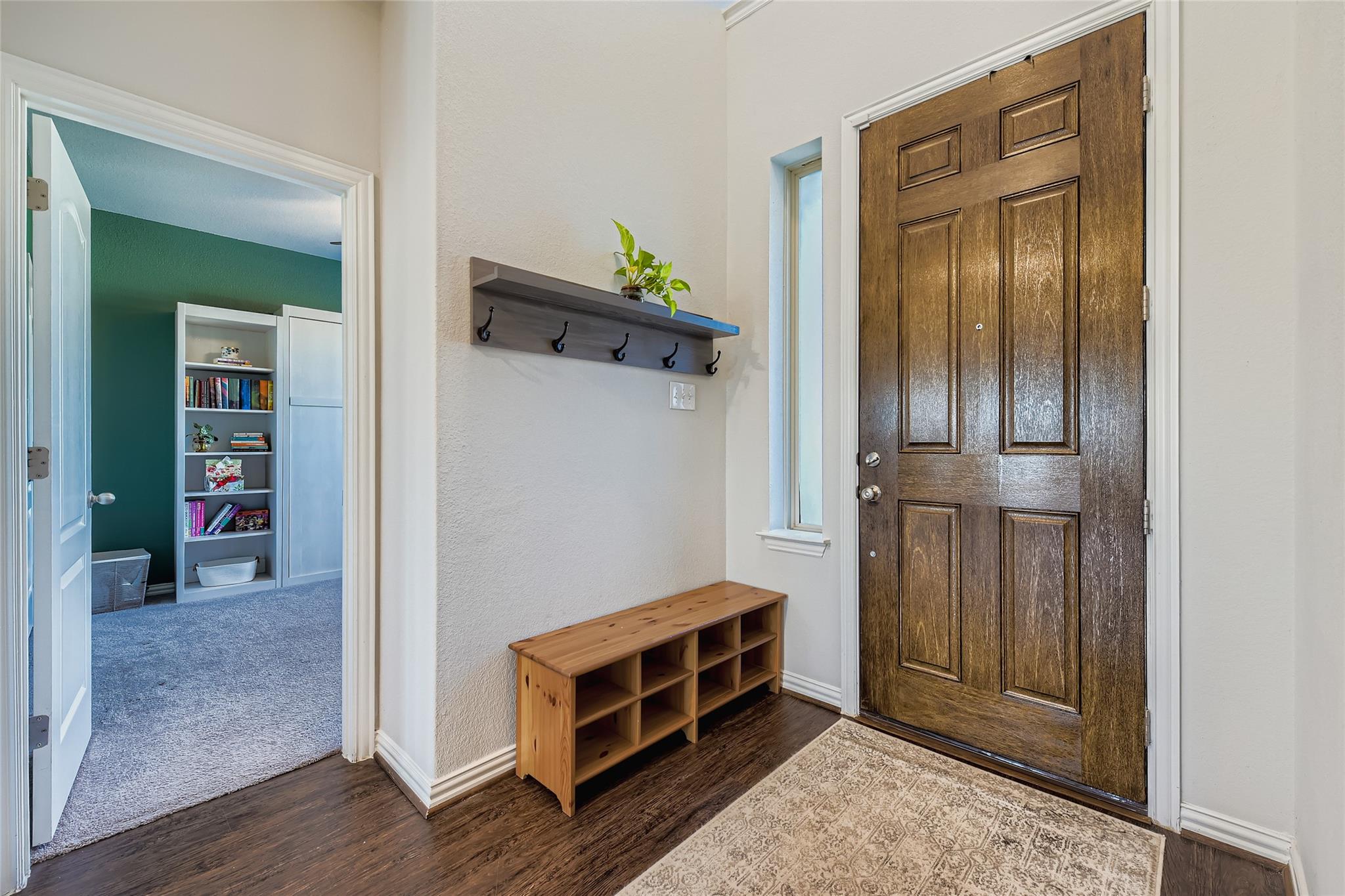 1075 Cherrystone LOOP