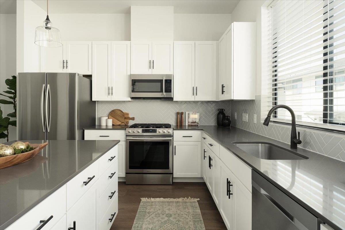 3700 Clawson RD # 301