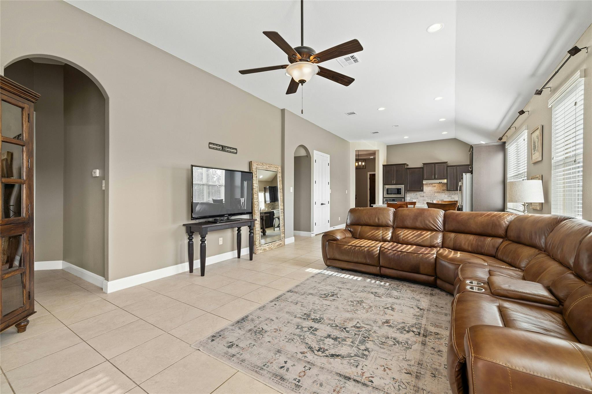 1721 Erie DR