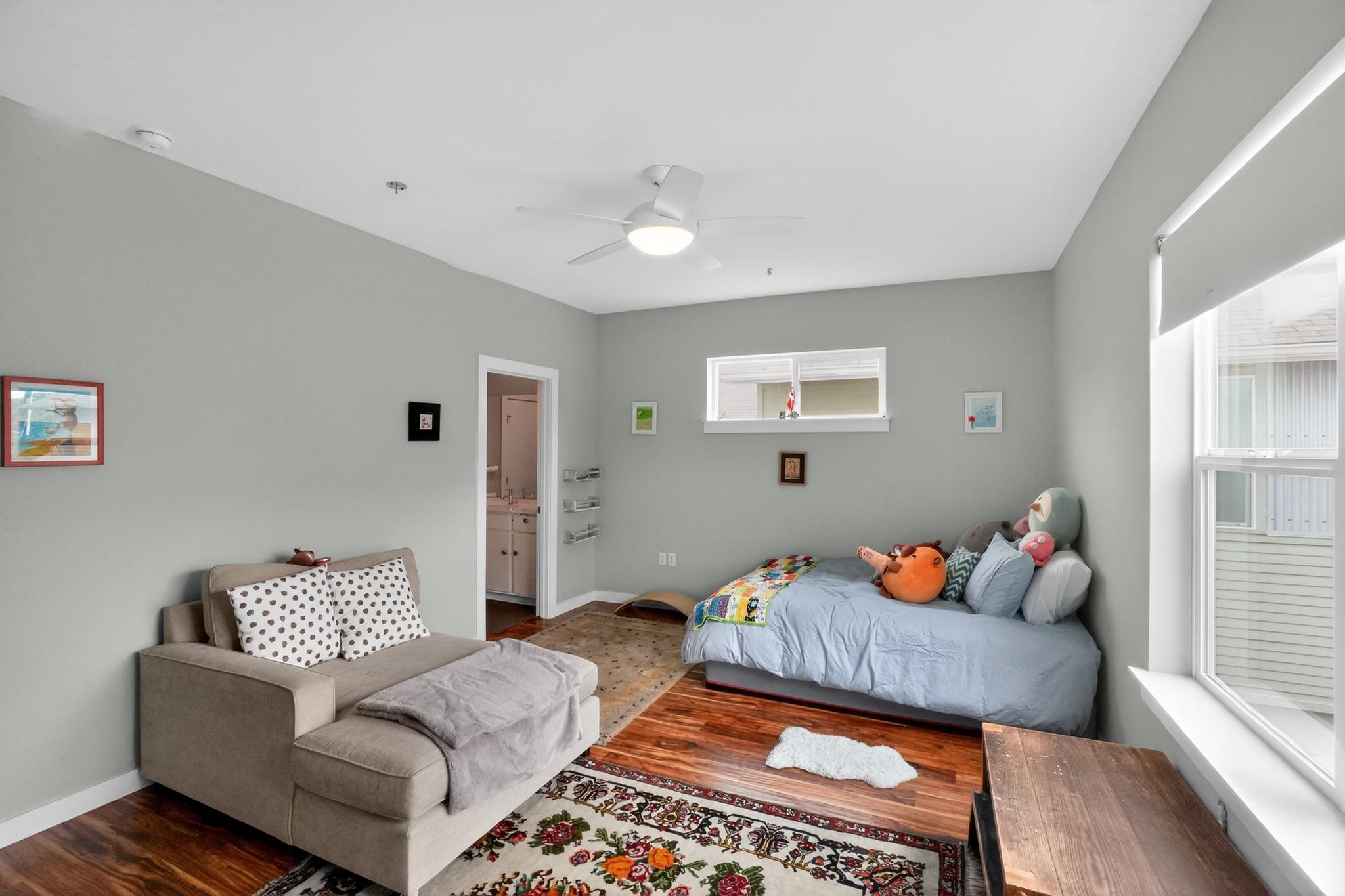 301 W Stassney LN # 34