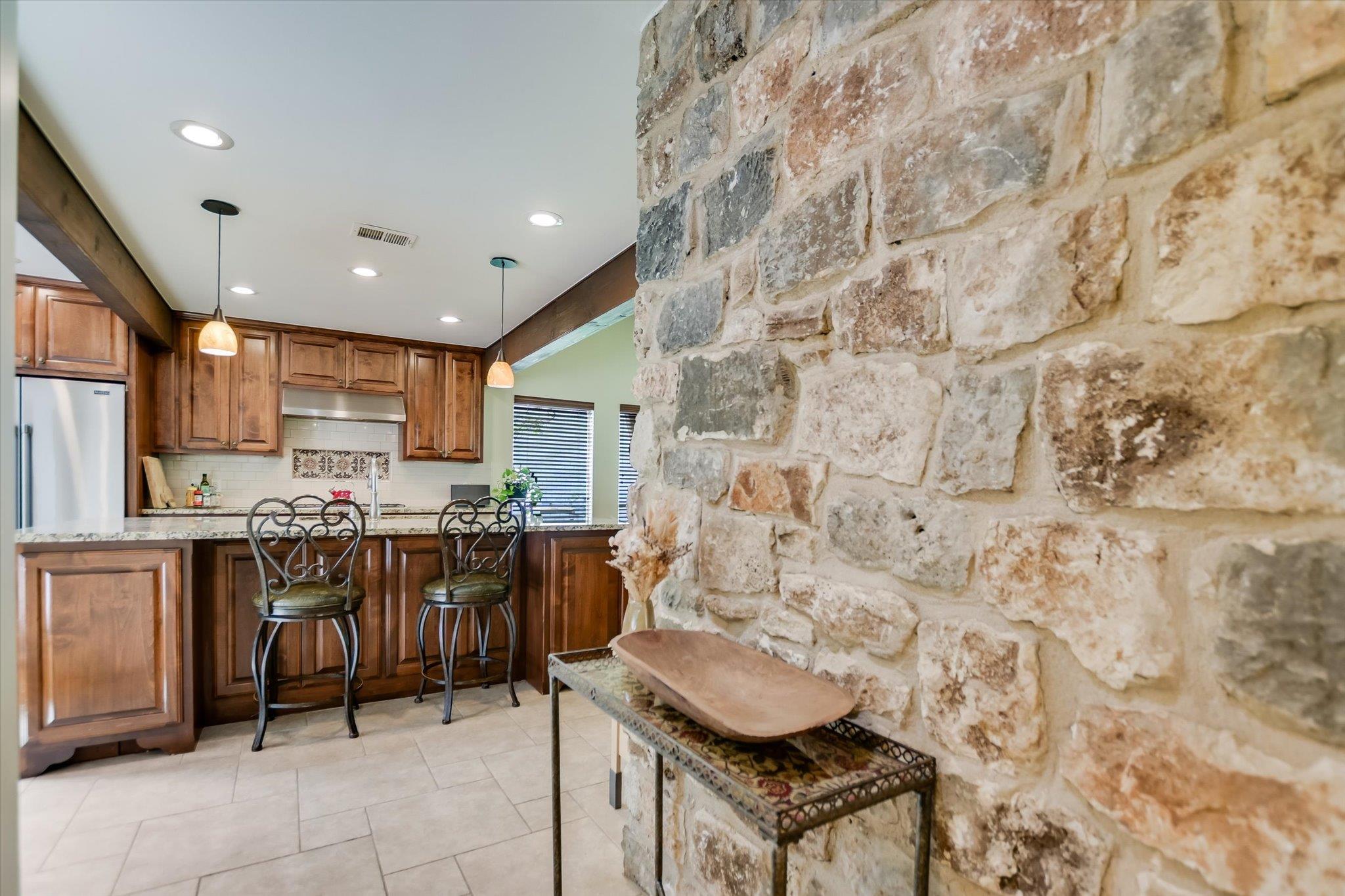4806 Canyonbend CIR