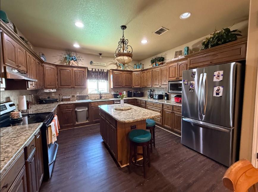 609 State Highway 123 N