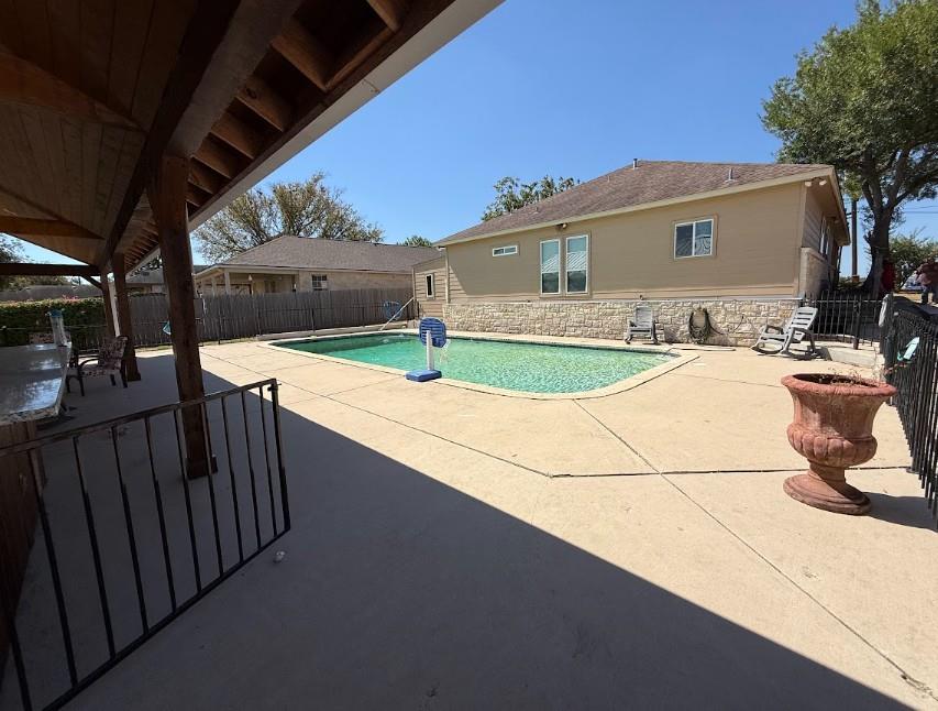 609 State Highway 123 N