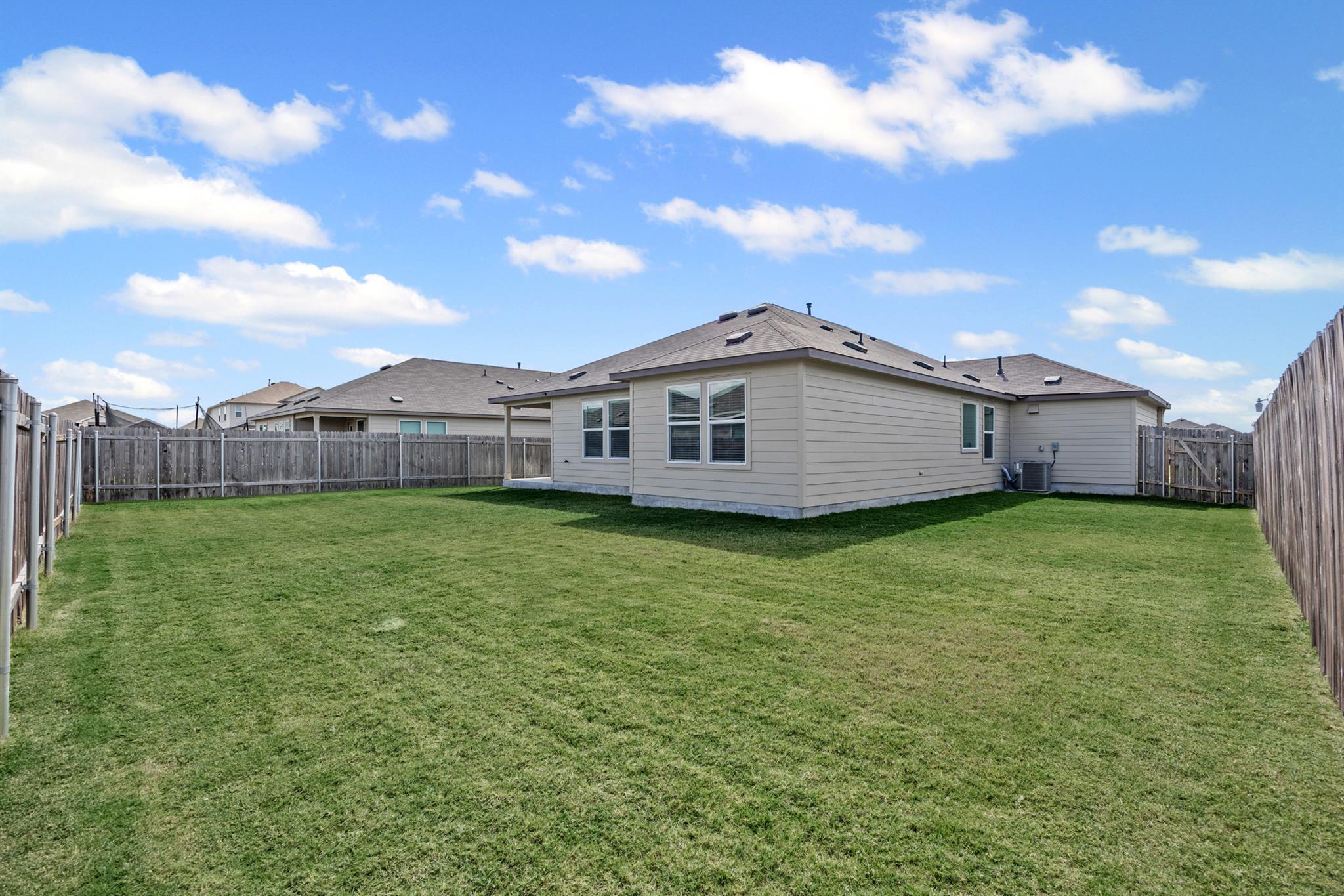 112 River Rise RD, Kyle