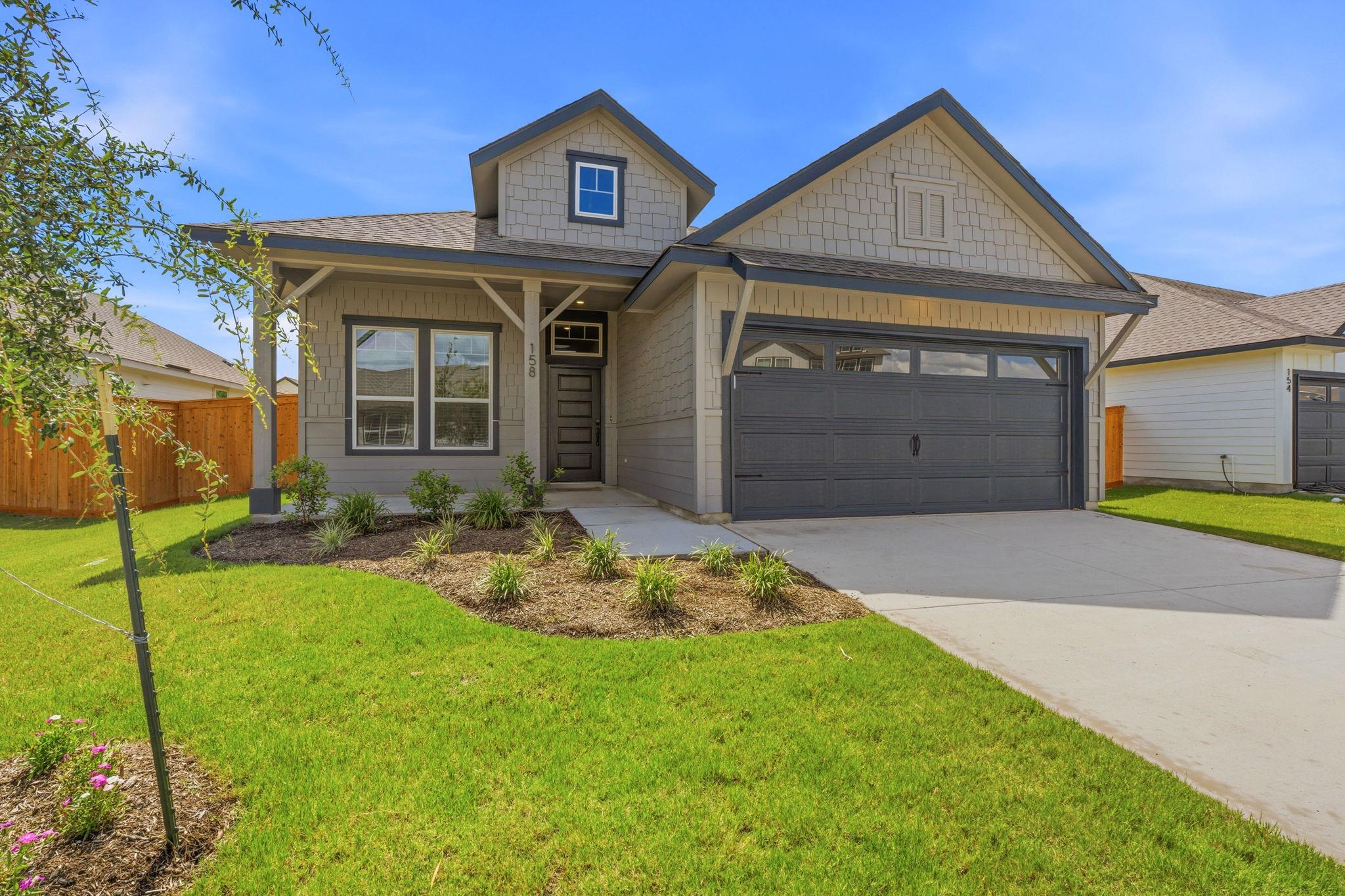 158 Paul Pena DR