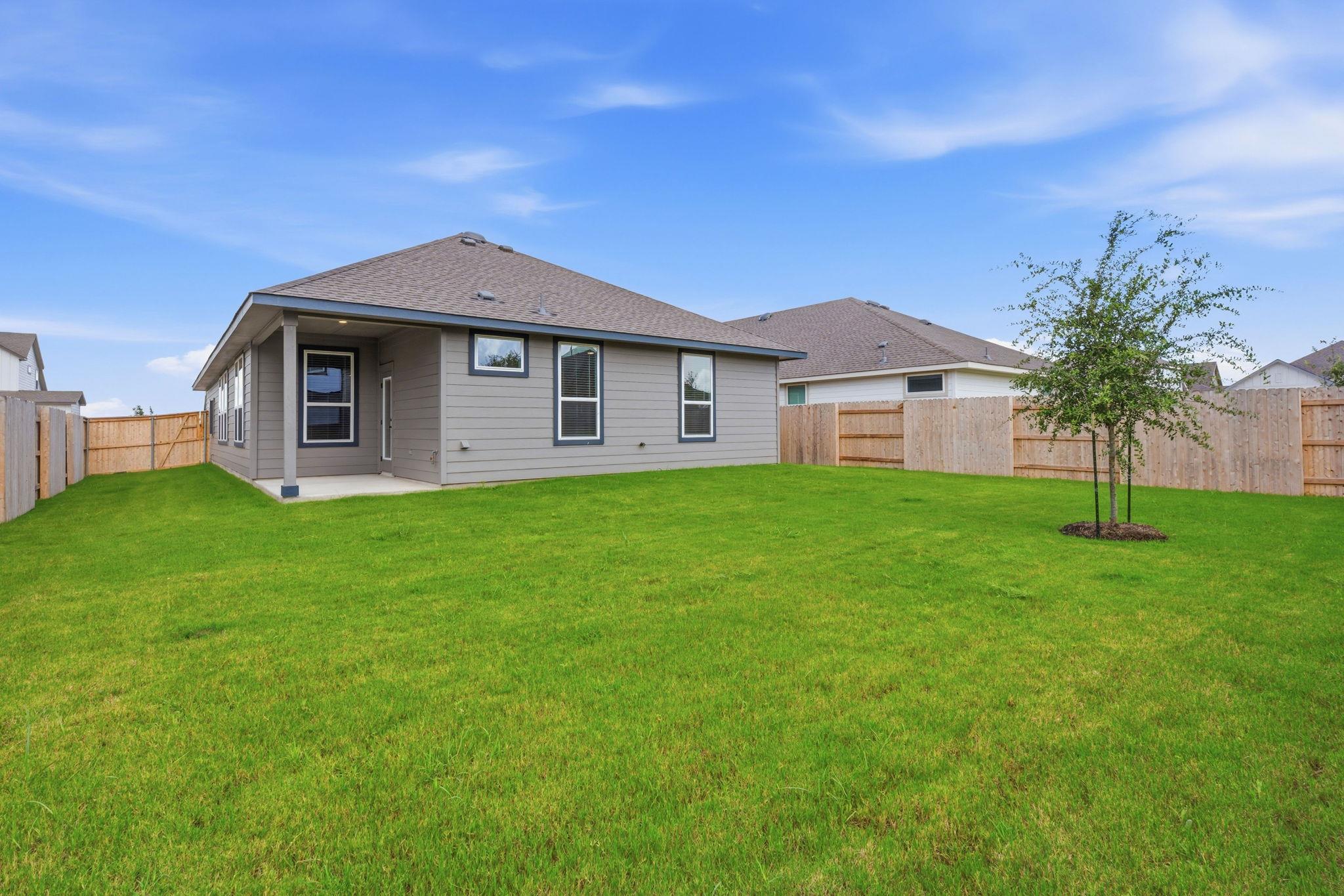 158 Paul Pena DR