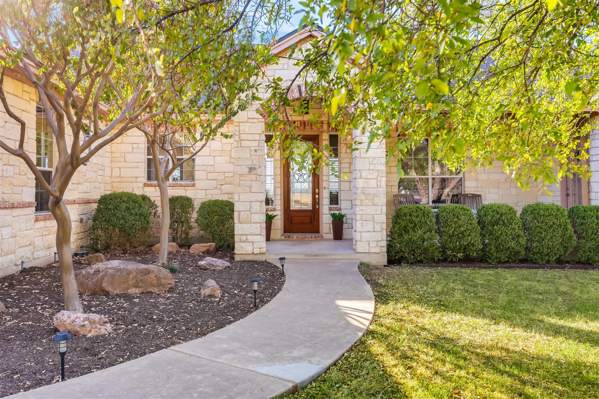 104 Running Brook TRL, Spicewood