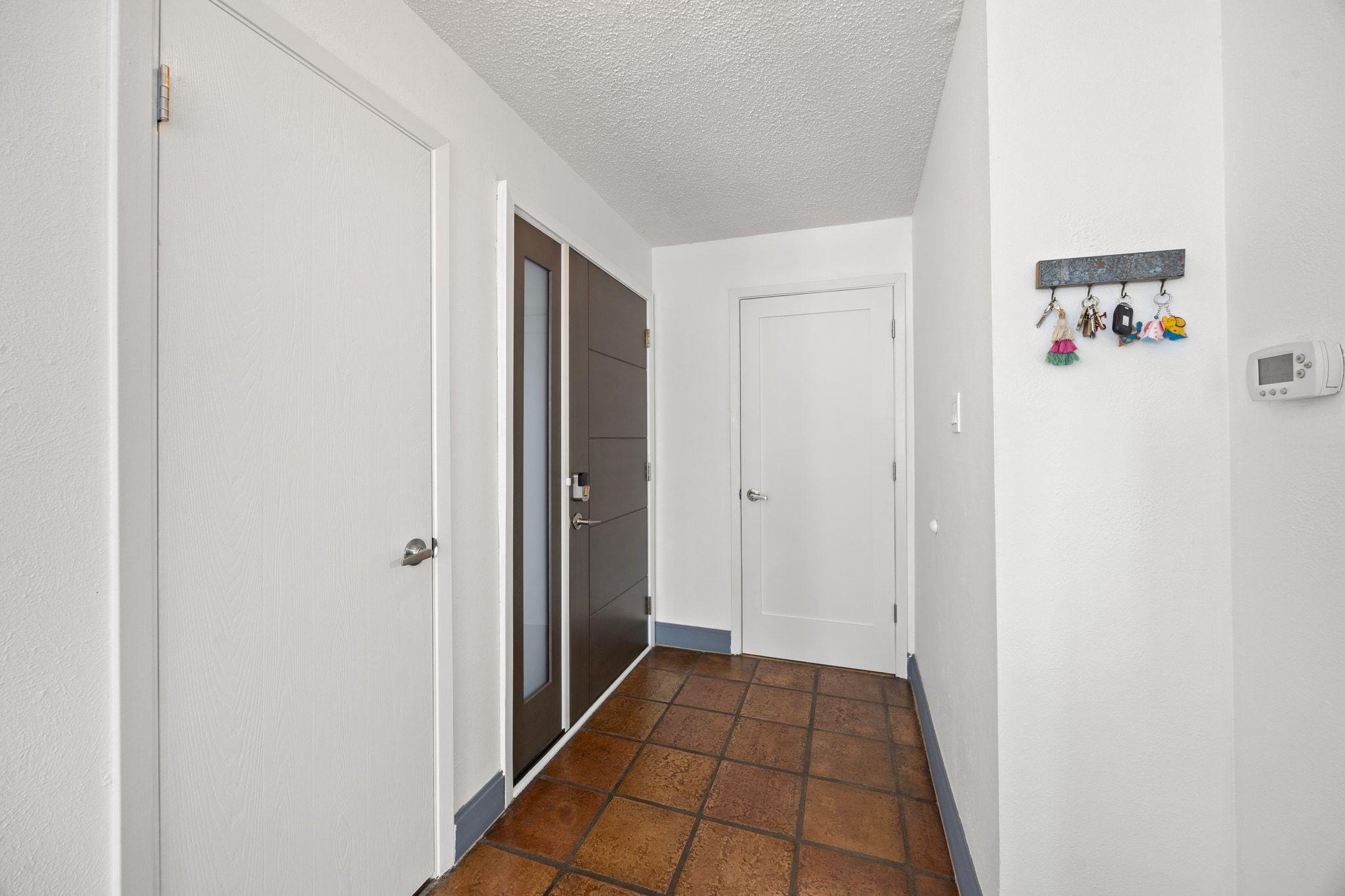 7256 Coronado CIR