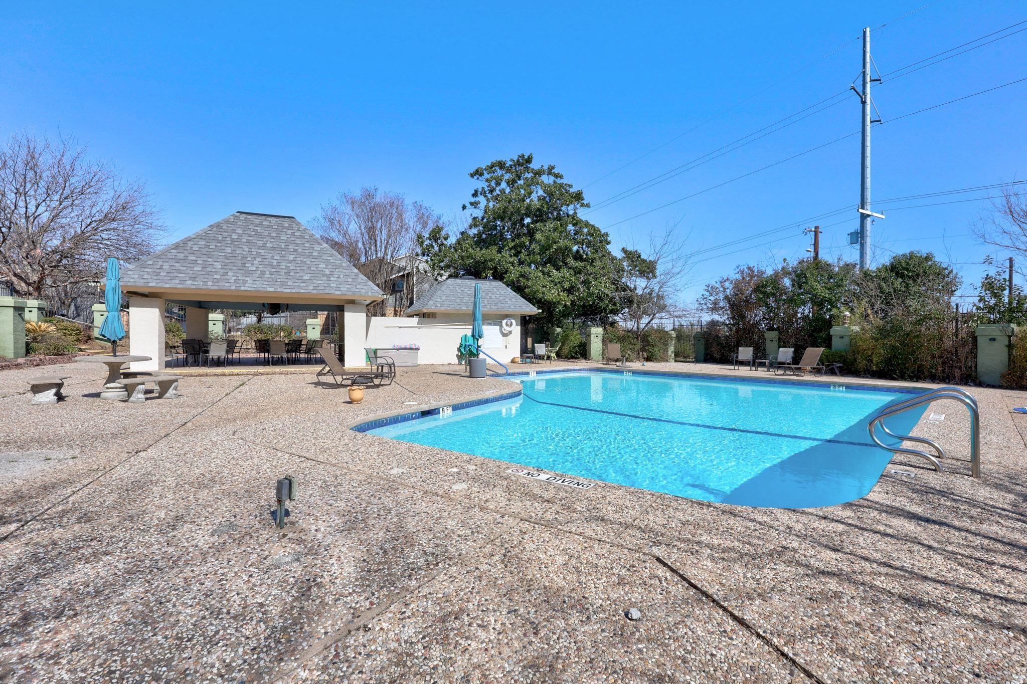 7256 Coronado CIR