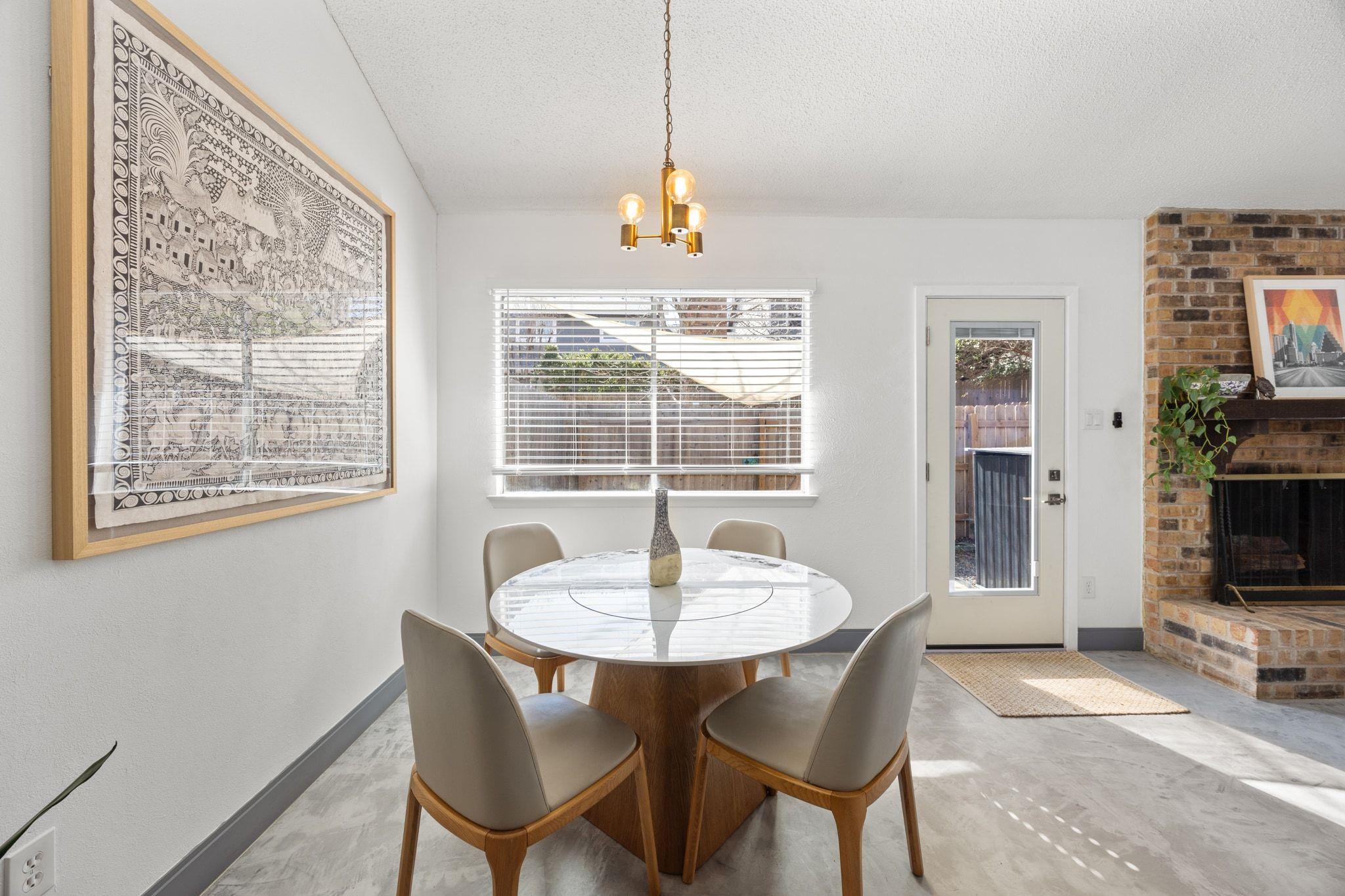 7256 Coronado CIR