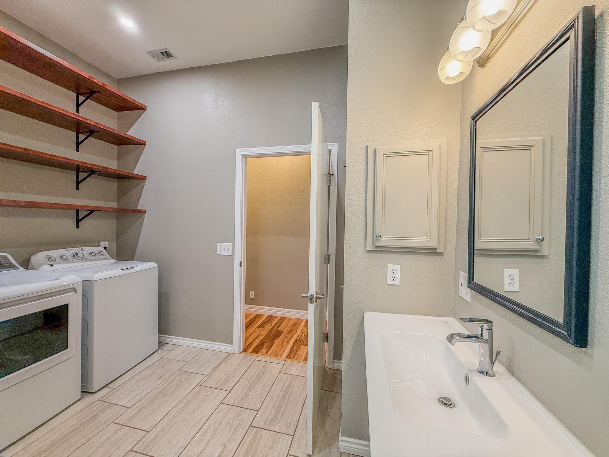 16908 Cactus Blossom DR