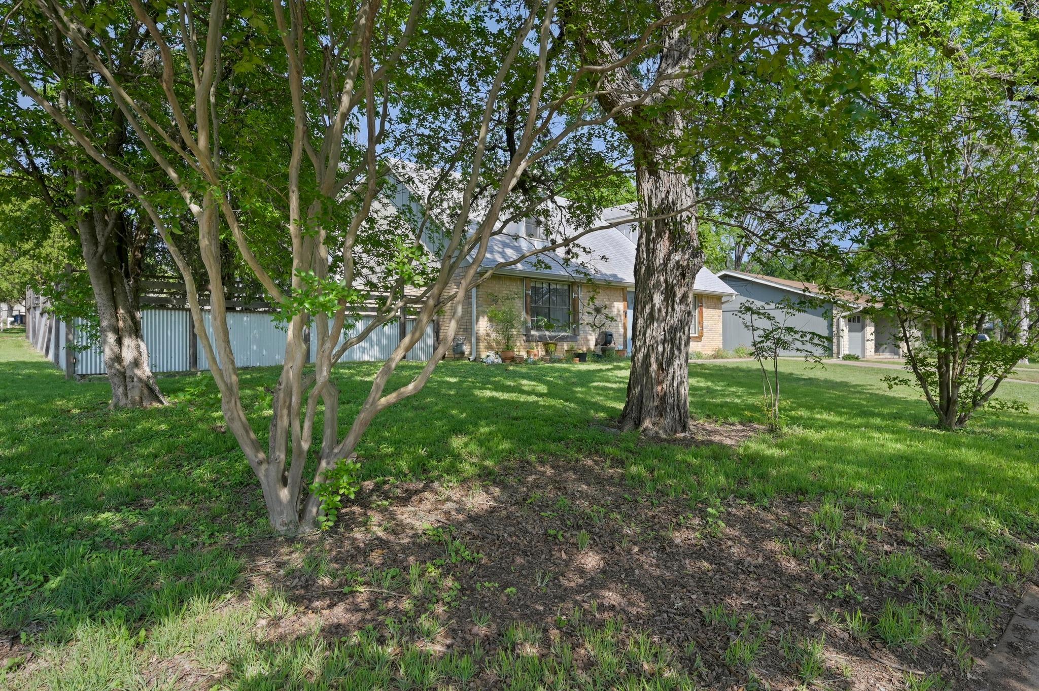 1005 Nile ST