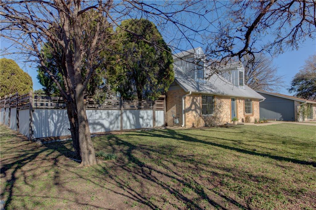 1005 Nile ST