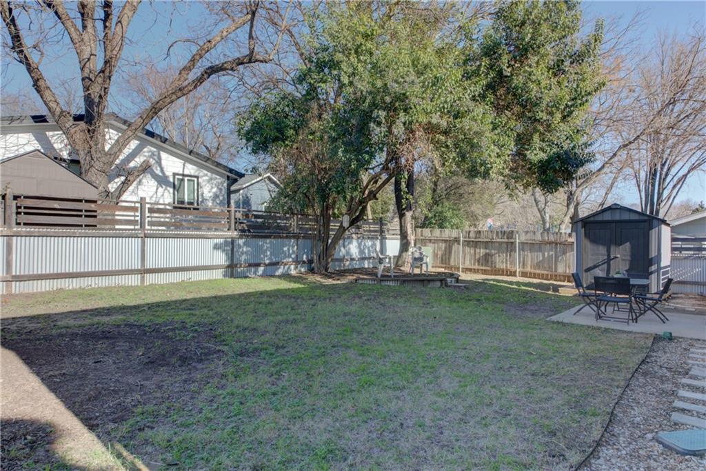 1005 Nile ST