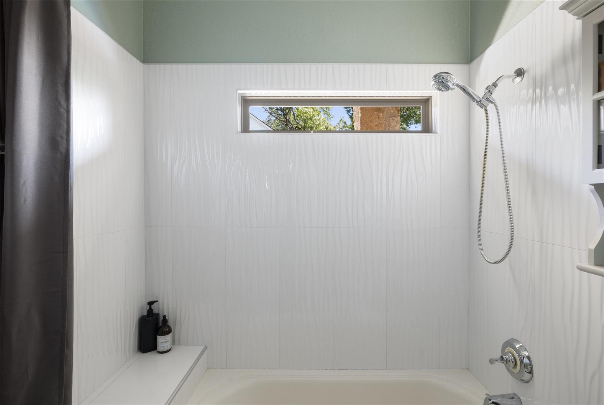 10810 Wintergreen HL