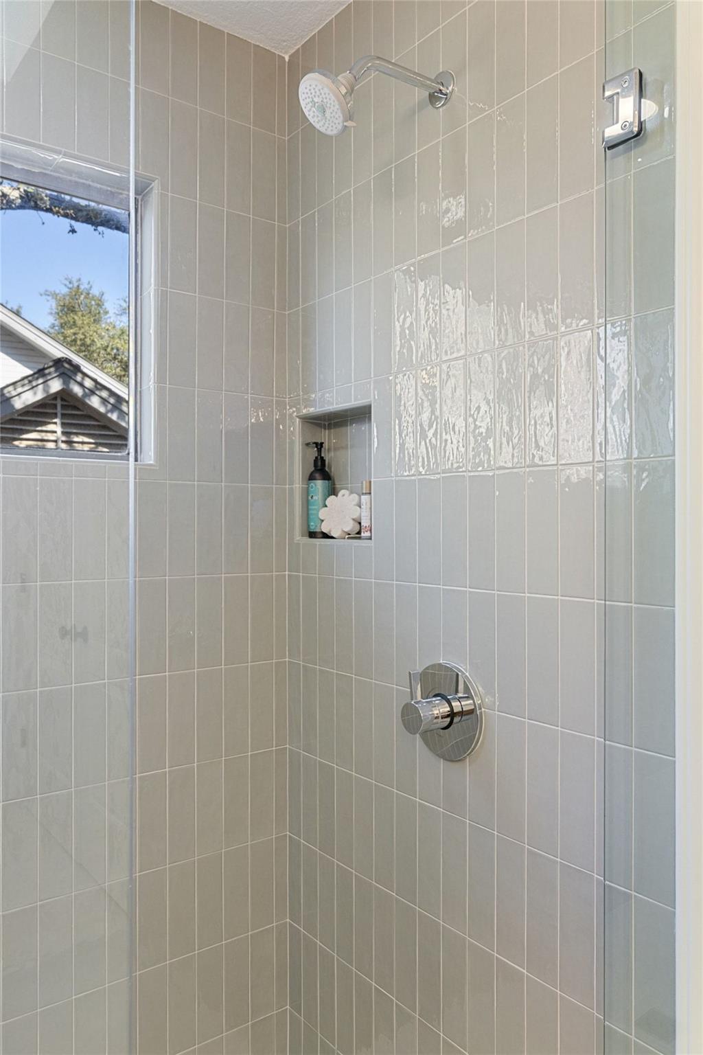 10810 Wintergreen HL