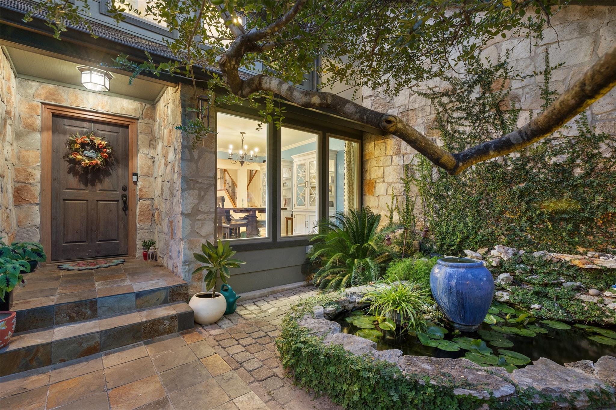 10810 Wintergreen HL