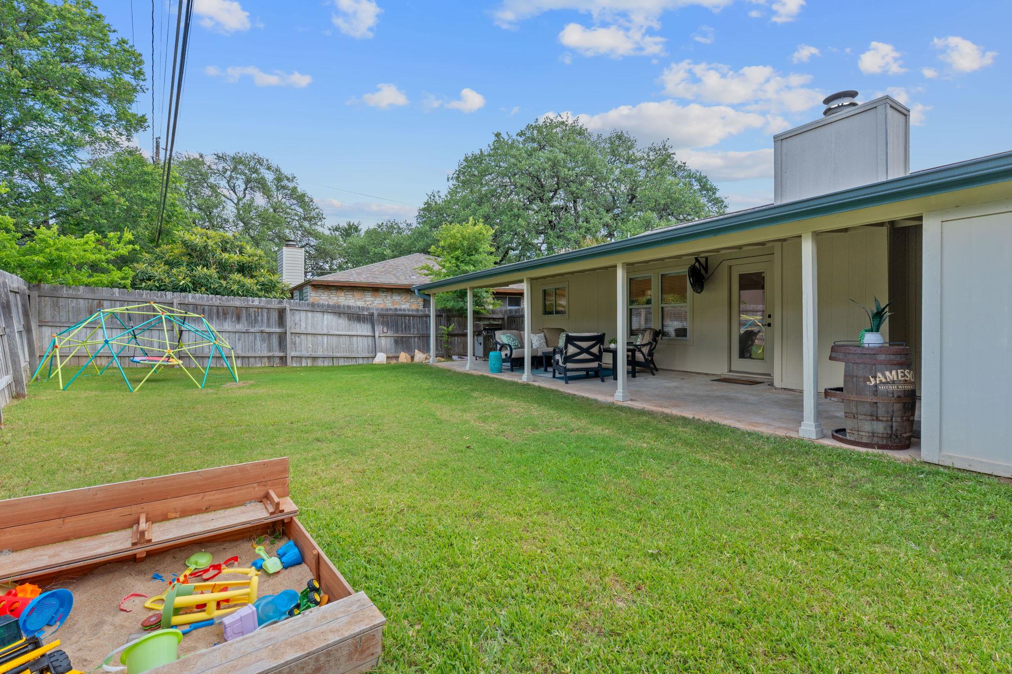6008 Smith Oak TRL